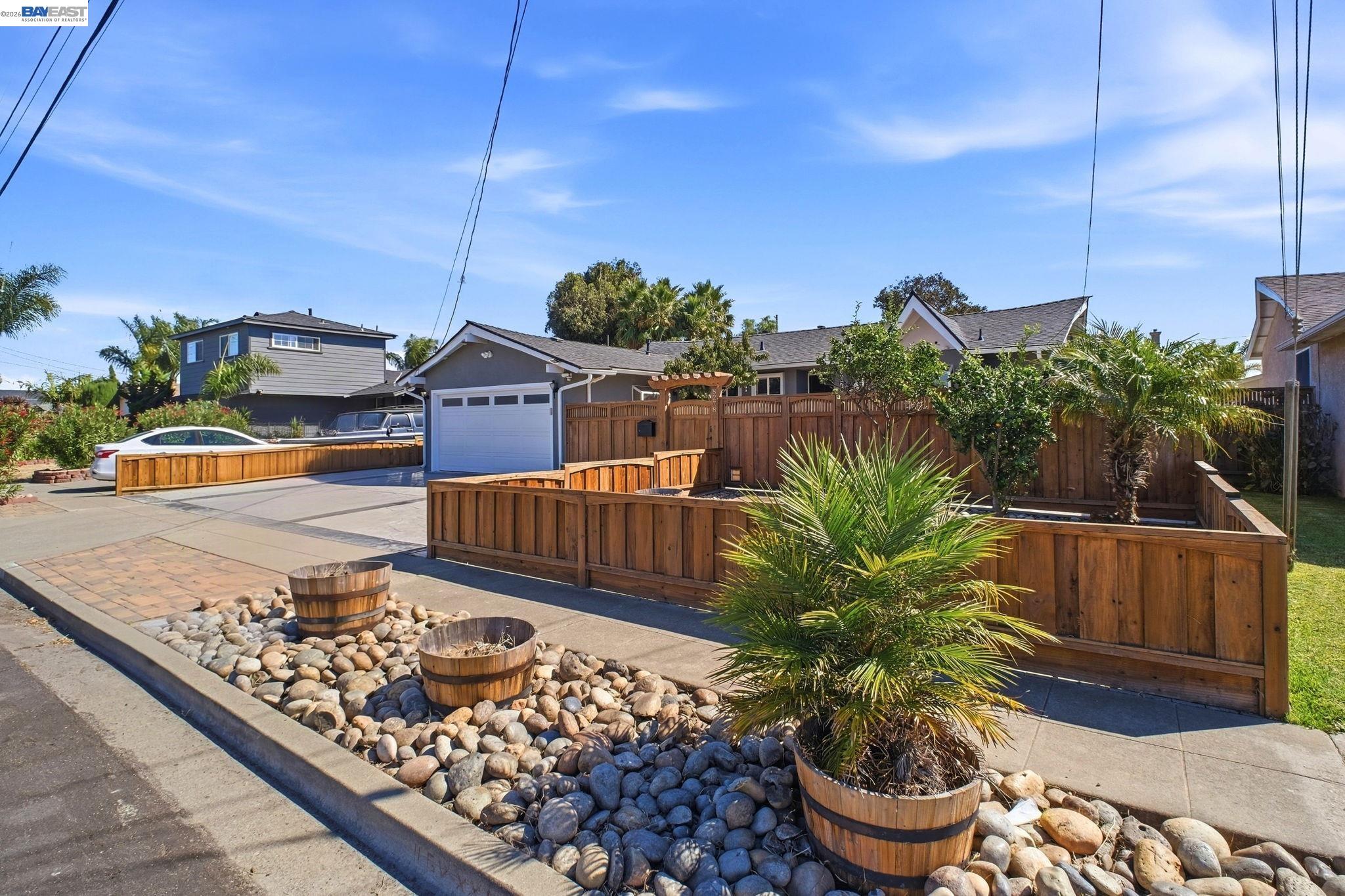 8278 Juniper Ave, Newark CA 94560 — photo 2