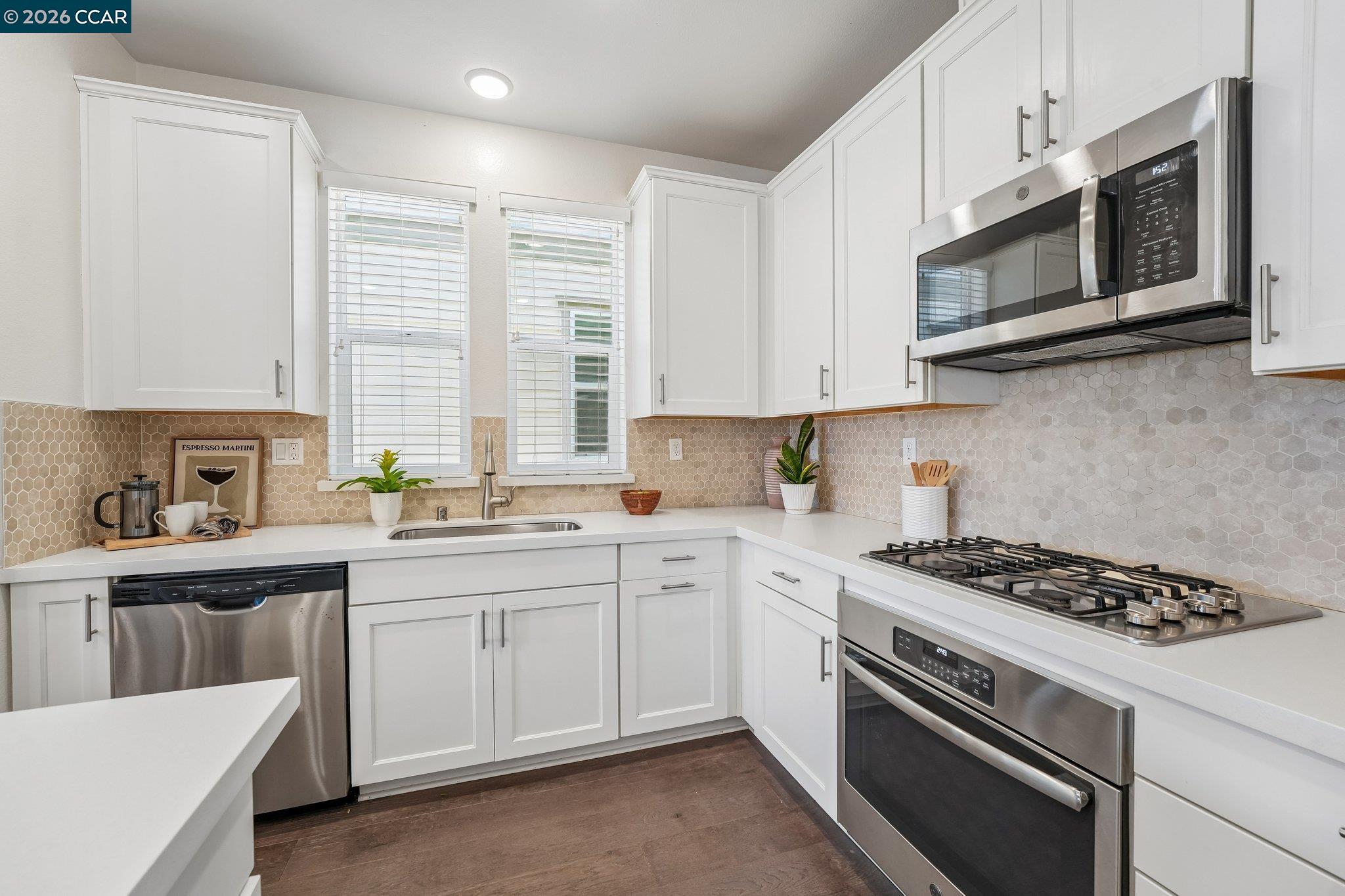 1902 Shasta Ln, Hercules CA 94547 — photo 22