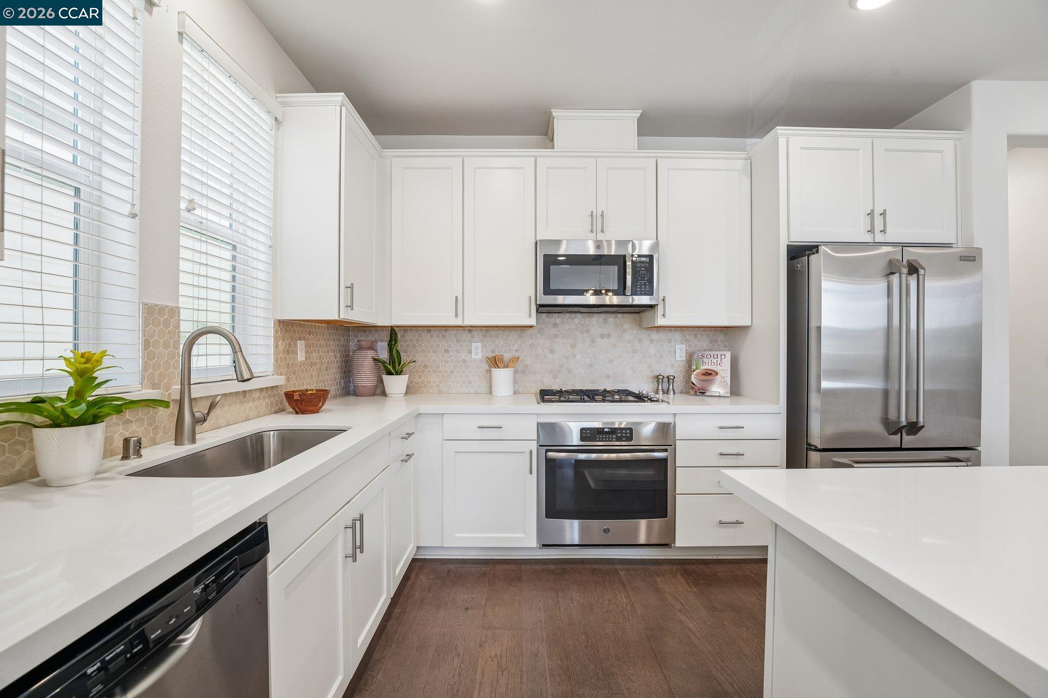 1902 Shasta Ln, Hercules CA 94547 — photo 25