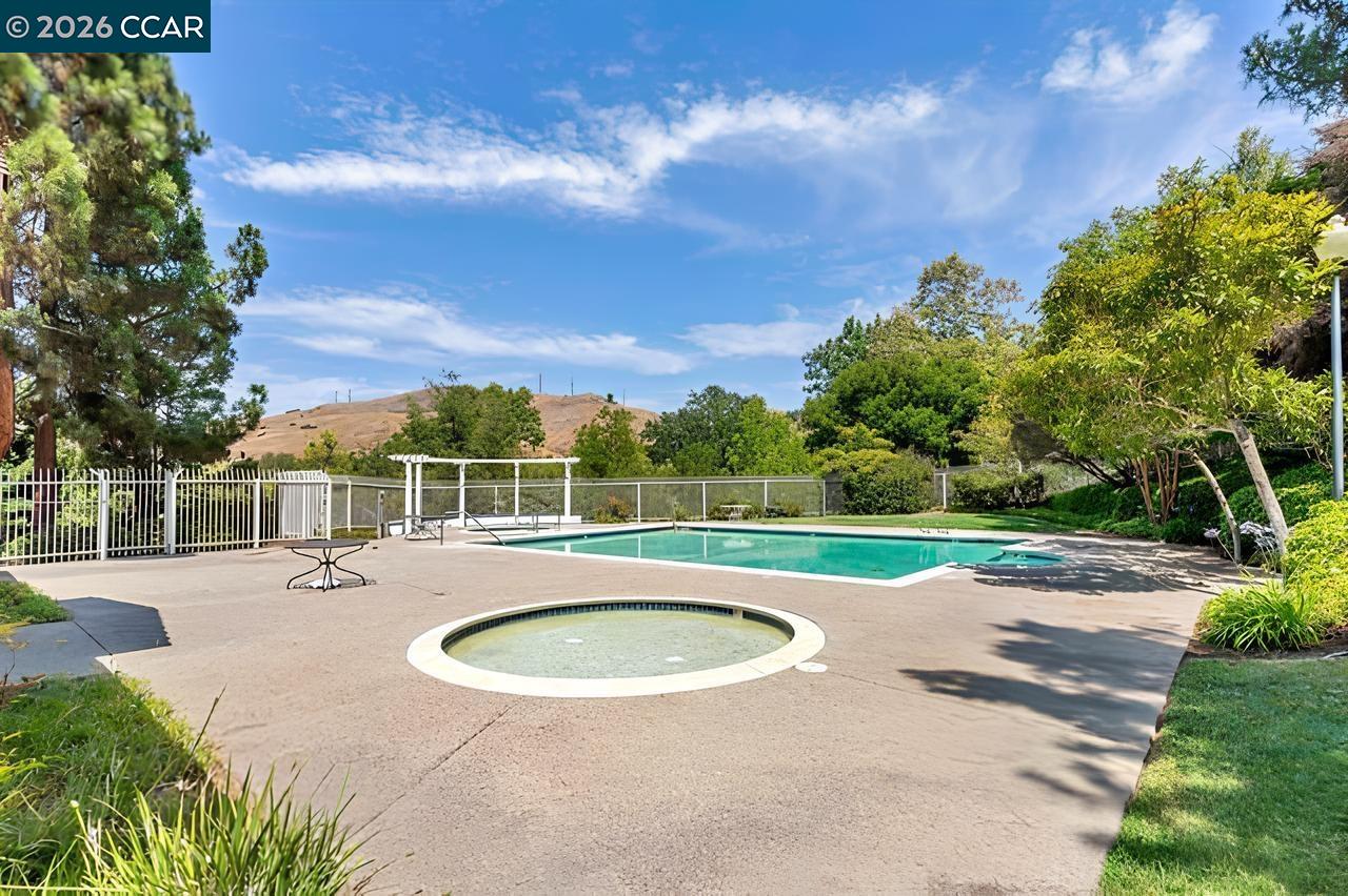138 Marsala Ct, Hercules CA 94547 — photo 43