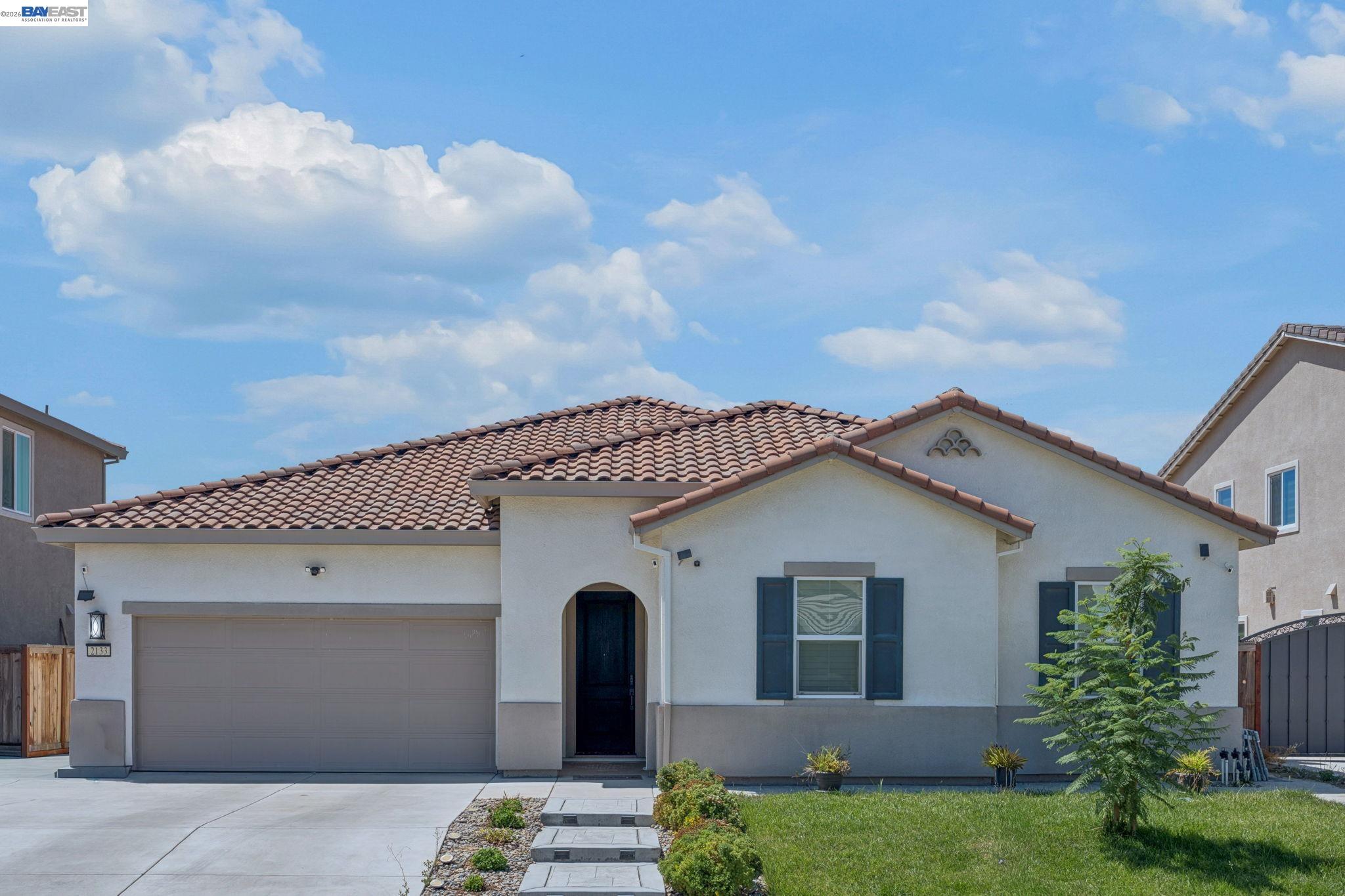2133 Day Lily Ave, Manteca CA 95337 — photo 2