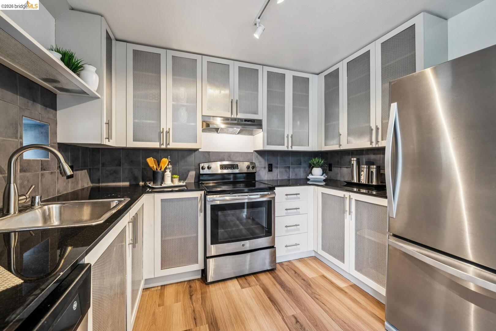 1200 65Th St # 202, Emeryville CA 94608 — photo 15
