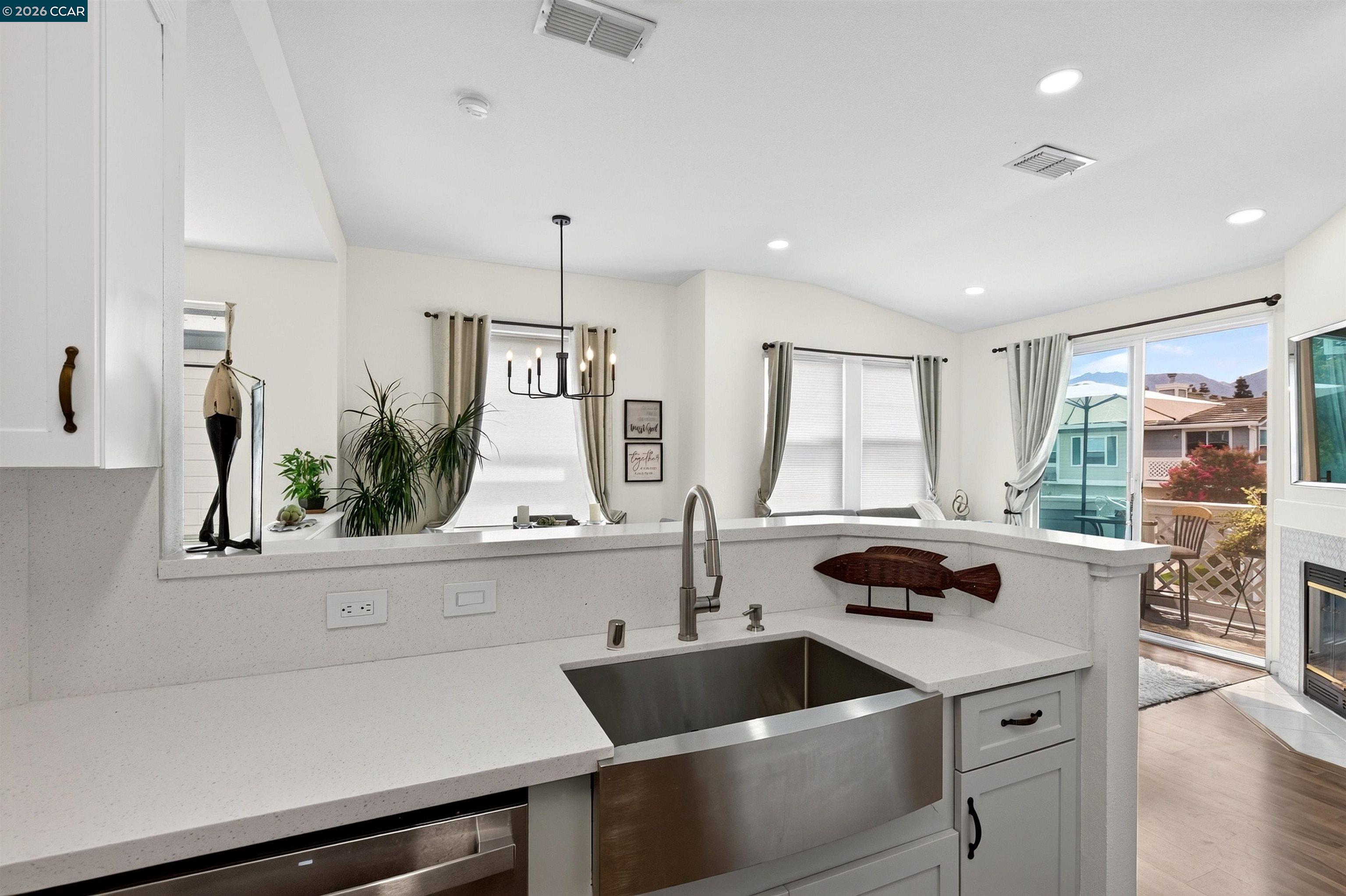 3905 Coyote Cr, Clayton CA 94517 — photo 14