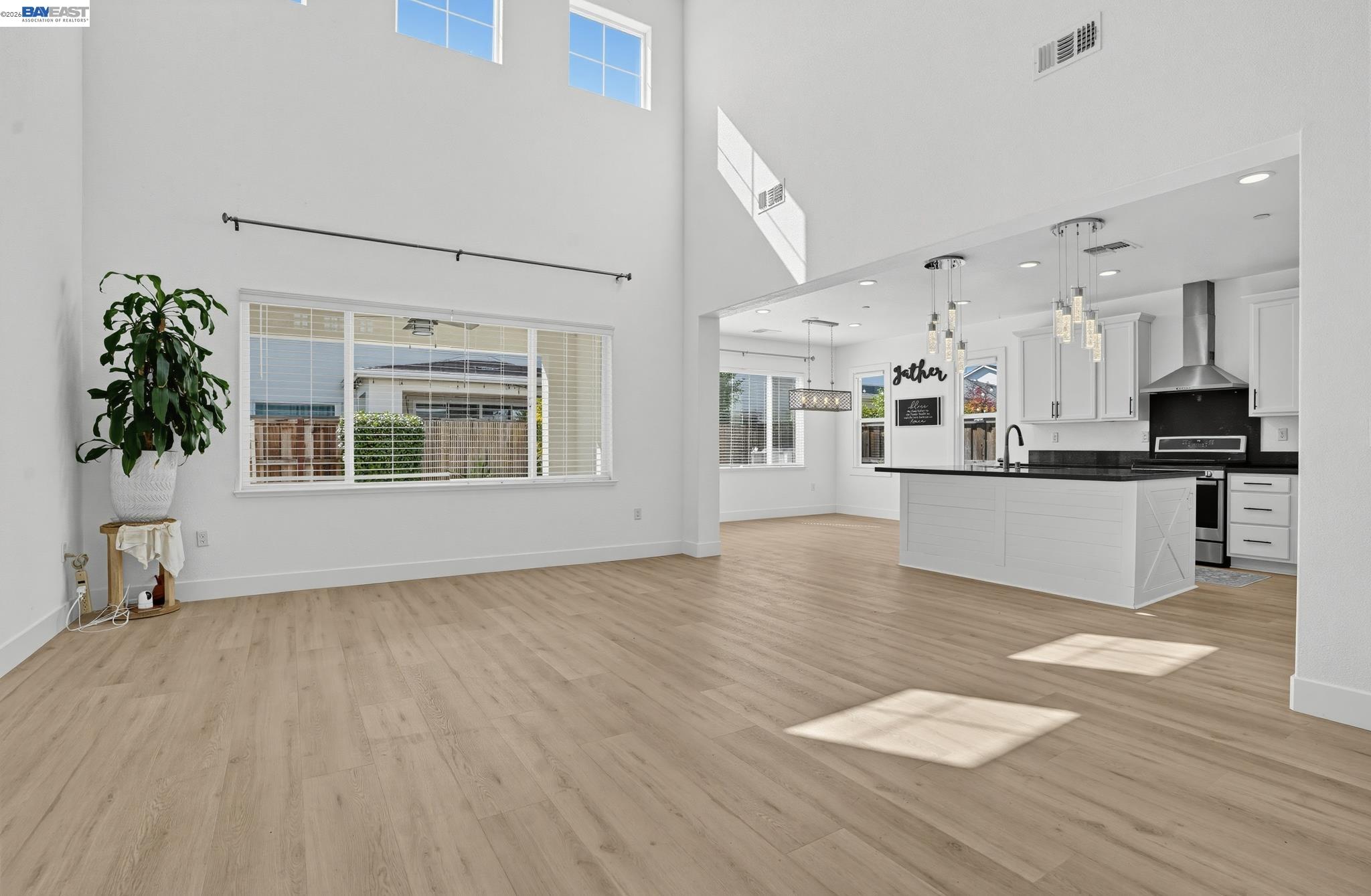 18511 Maynell Dr, Lathrop CA 95330 — photo 9