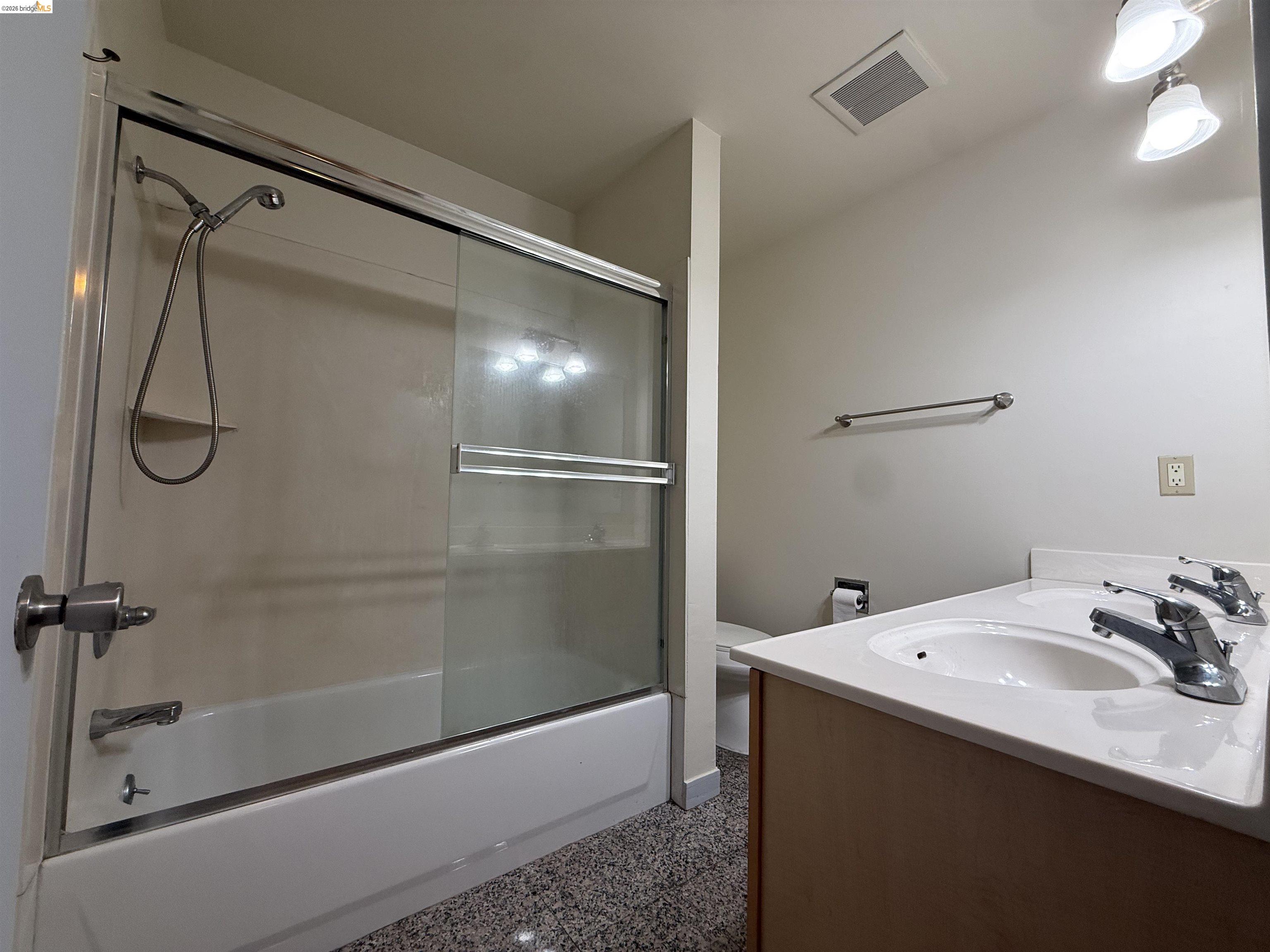 1425 Lakeside Dr # 201, Oakland CA 94612 — photo 15