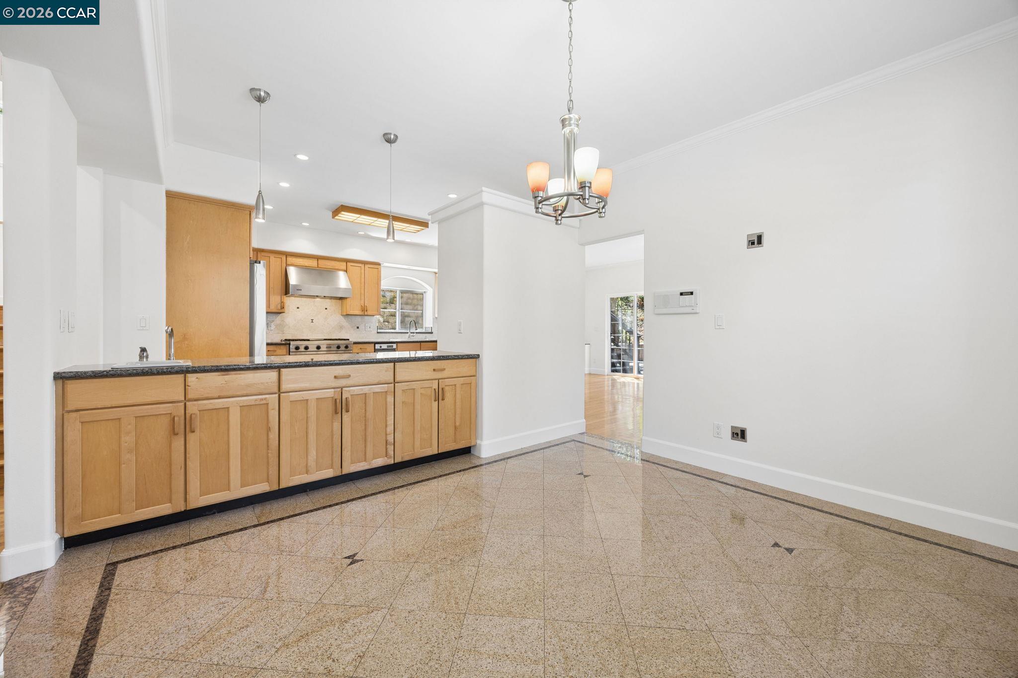 5535 Moraga Ave, Oakland CA 94611 — photo 15
