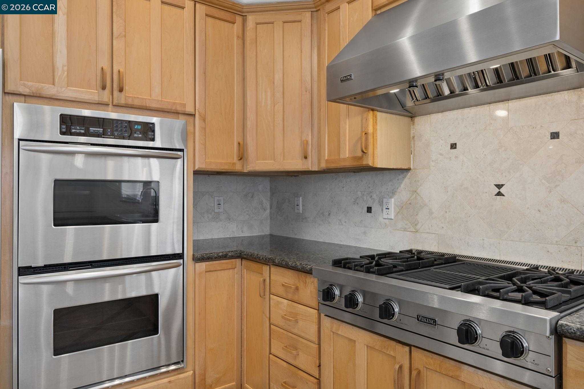 5535 Moraga Ave, Oakland CA 94611 — photo 19