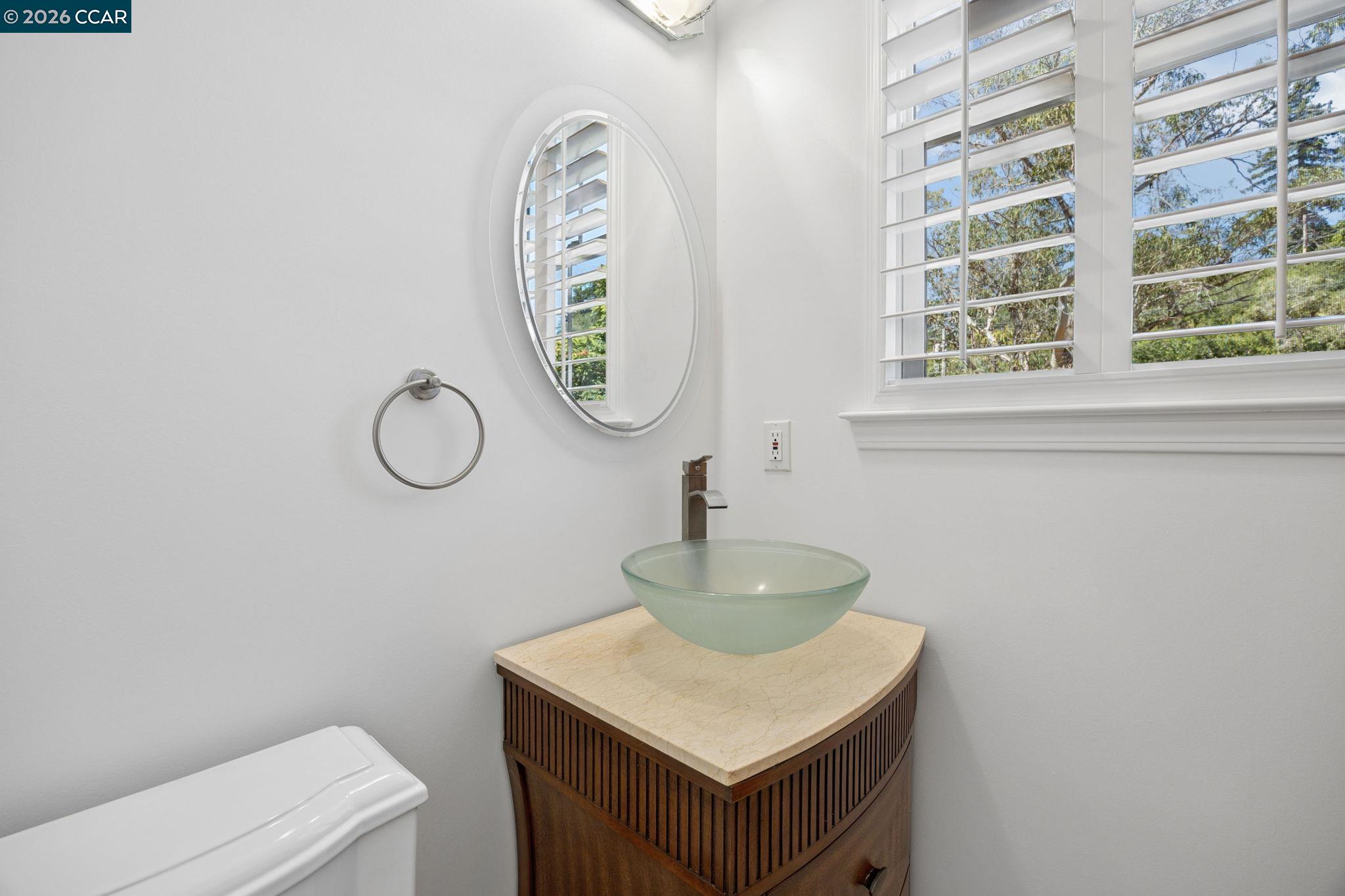 5535 Moraga Ave, Oakland CA 94611 — photo 28