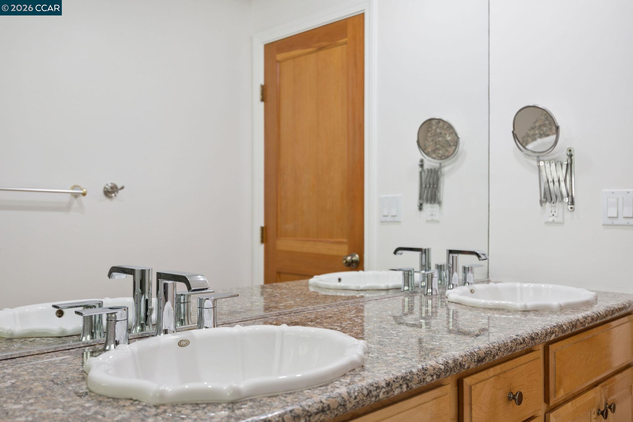 5535 Moraga Ave, Oakland CA 94611 — photo 44
