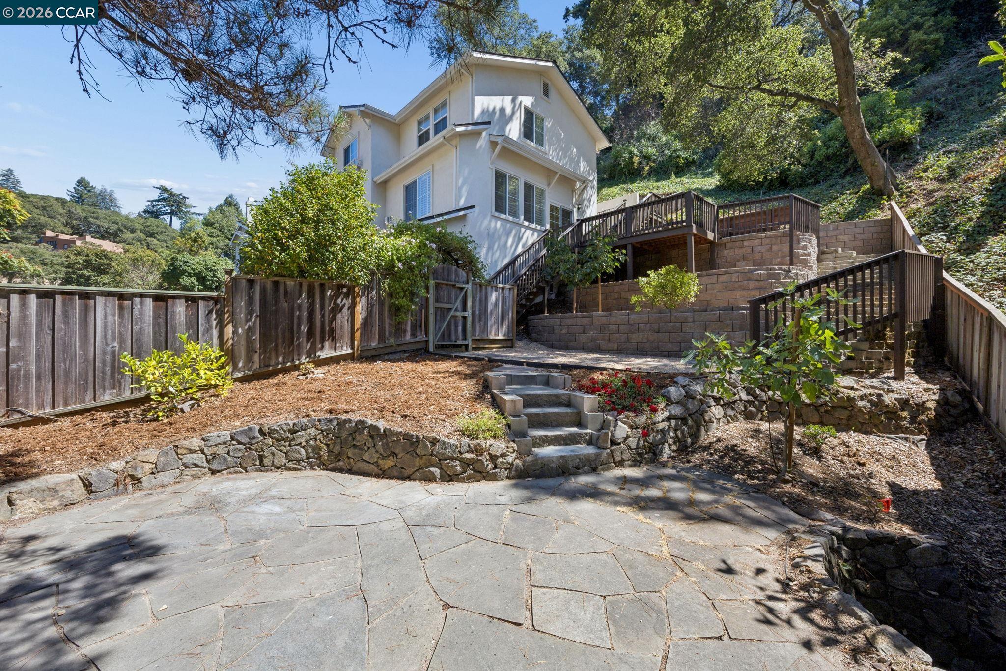 5535 Moraga Ave, Oakland CA 94611 — photo 54