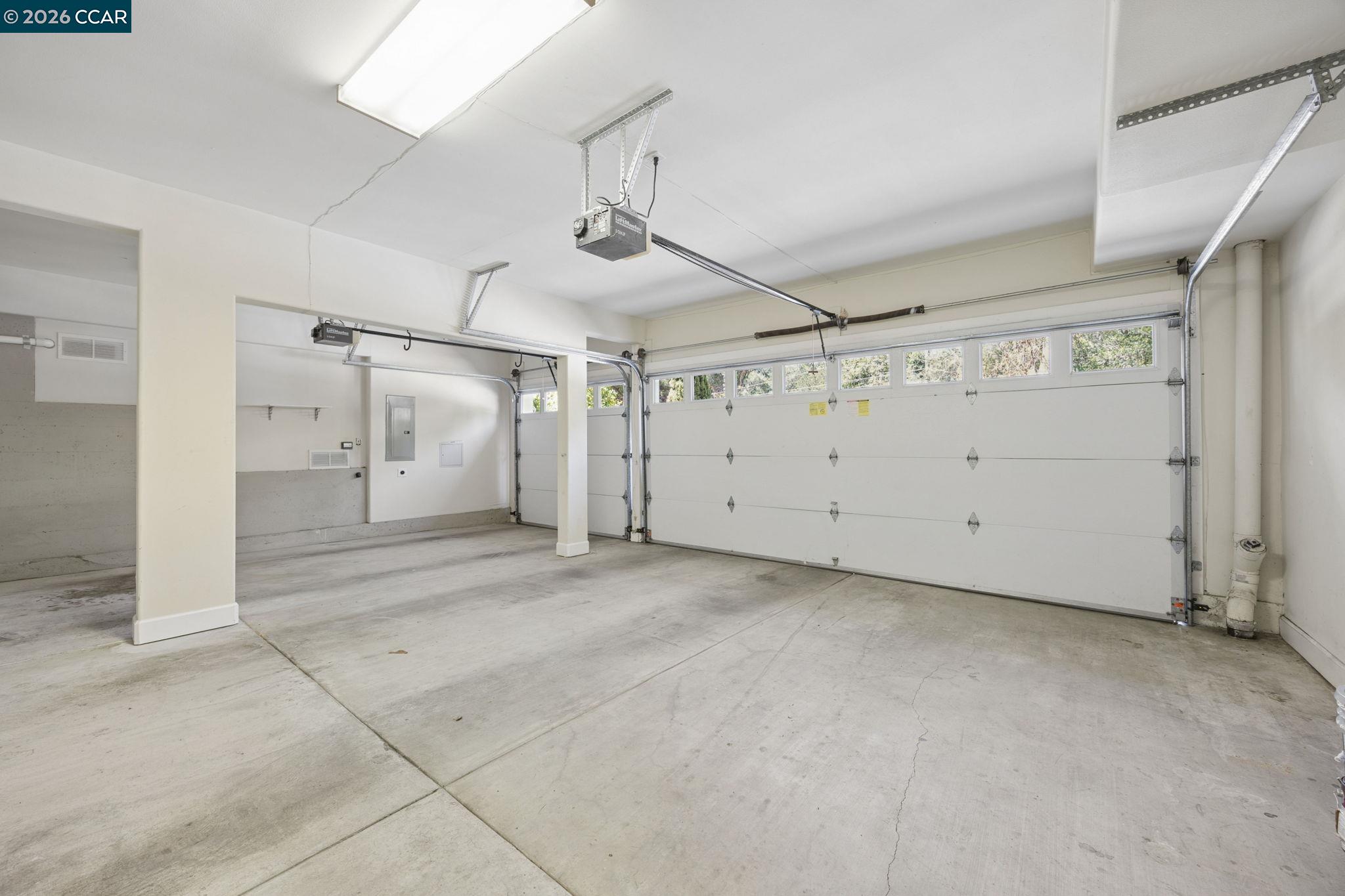 5535 Moraga Ave, Oakland CA 94611 — photo 8