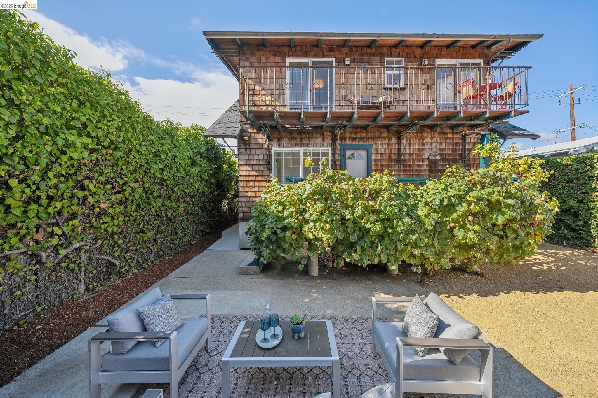 1106 Russell St, Berkeley CA 94702 — photo 59