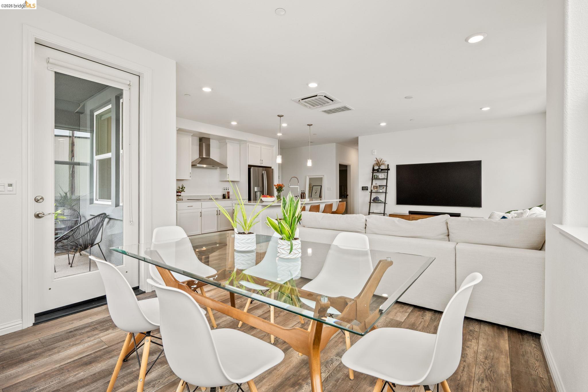 2875 Tradewind Dr, Alameda CA 94501 — photo 15