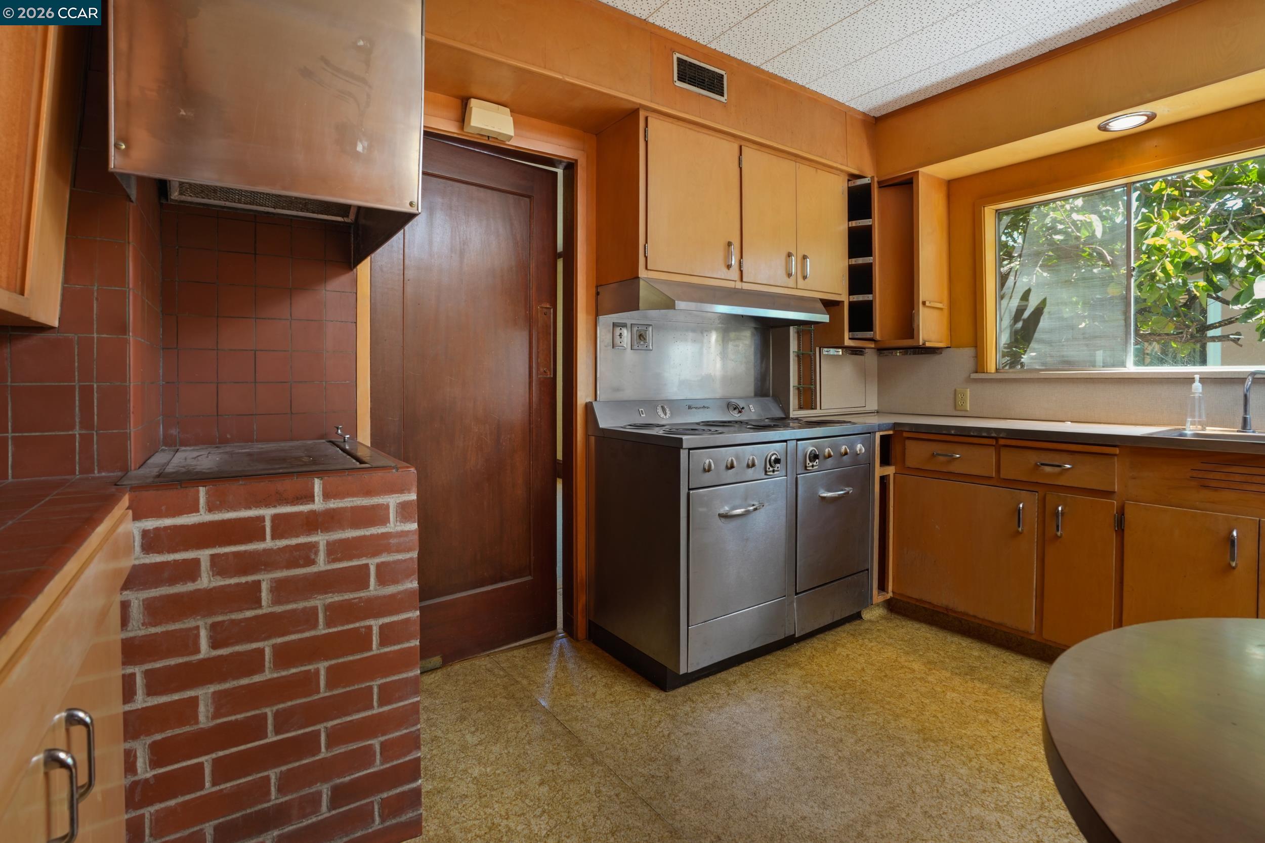 2500 Lowell Avenue, Richmond CA 94804 — photo 15