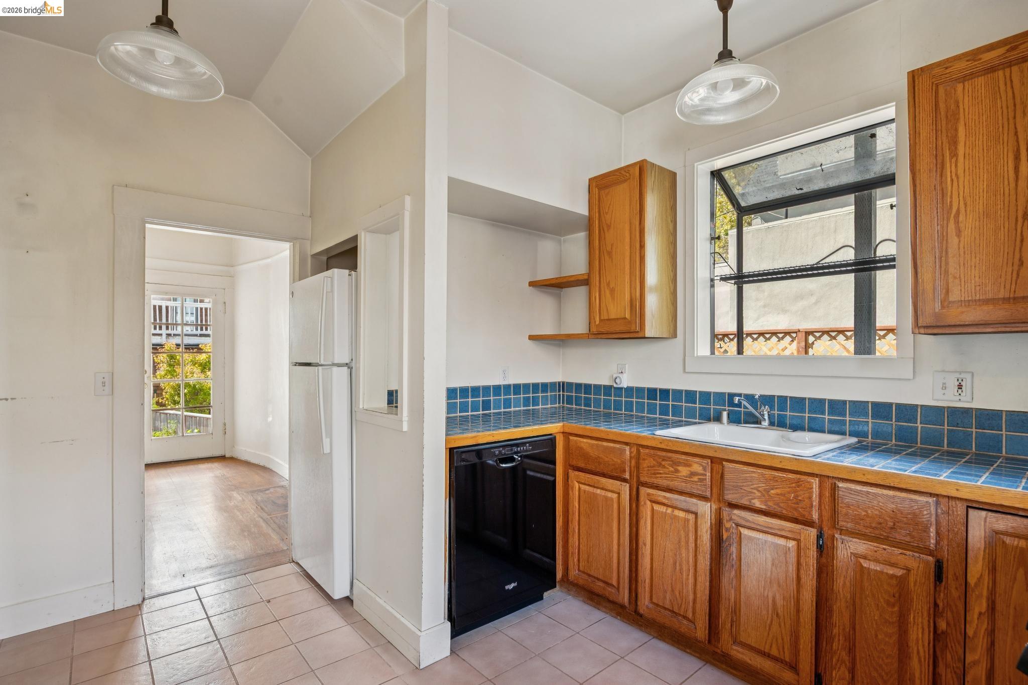 1711 Milvia # A, Berkeley CA 94709 — photo 13