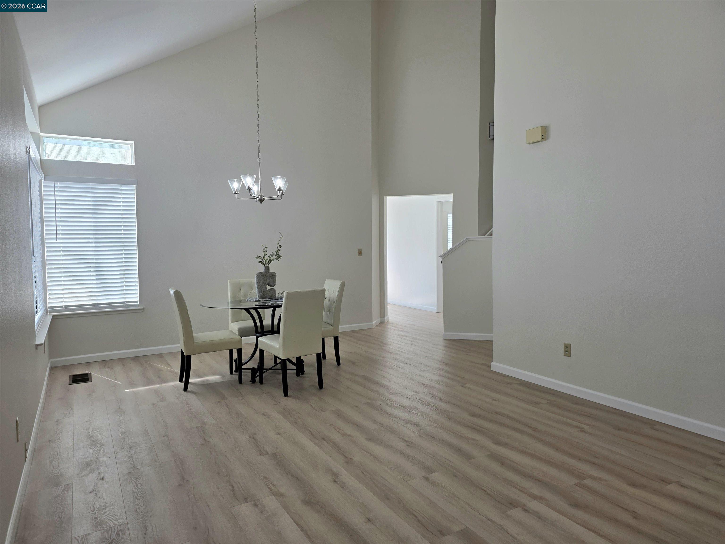 201 Fairbrook Ct, Suisun City CA 94585 — photo 5