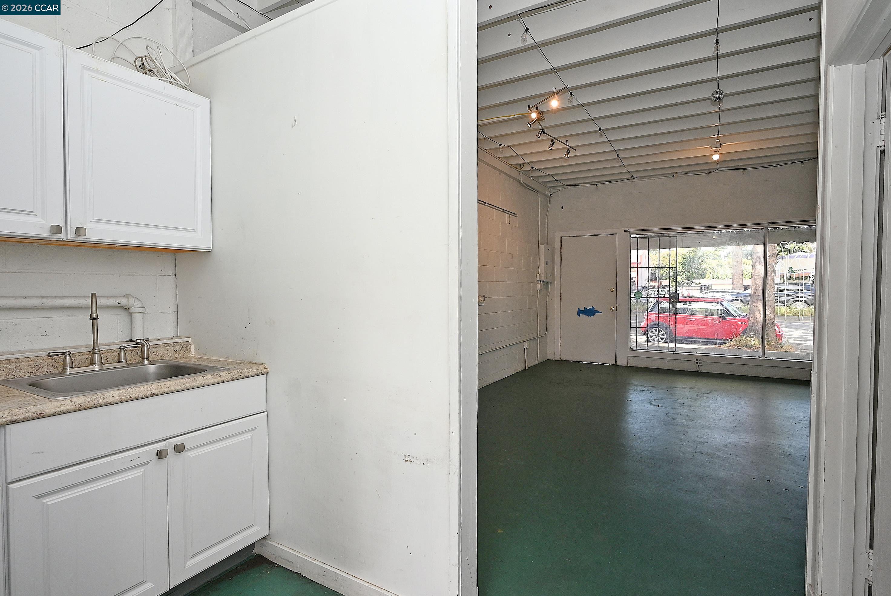 2221 - 2223 San Pablo Ave, Berkeley CA 94702 — photo 8