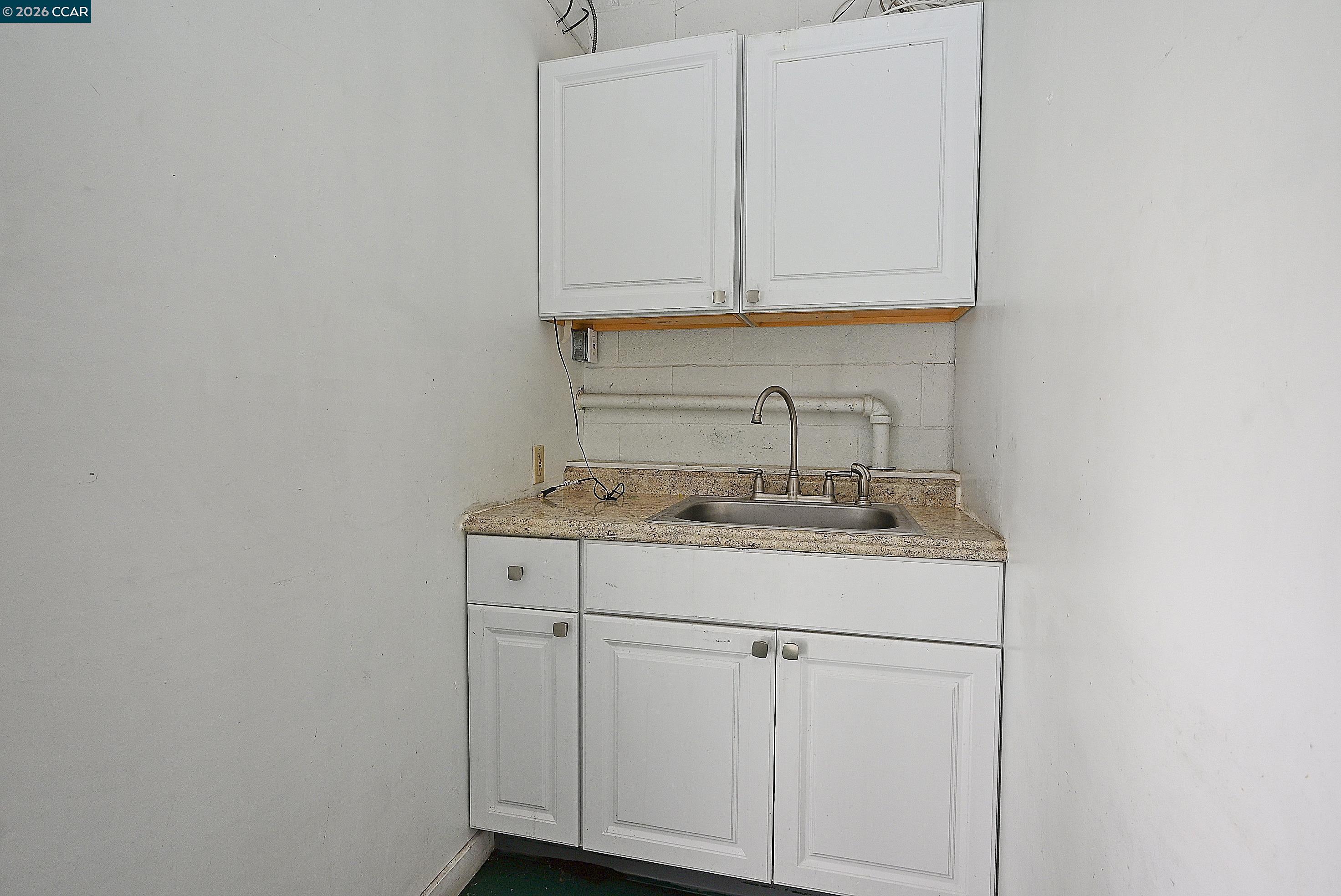 2221 - 2223 San Pablo Ave, Berkeley CA 94702 — photo 9