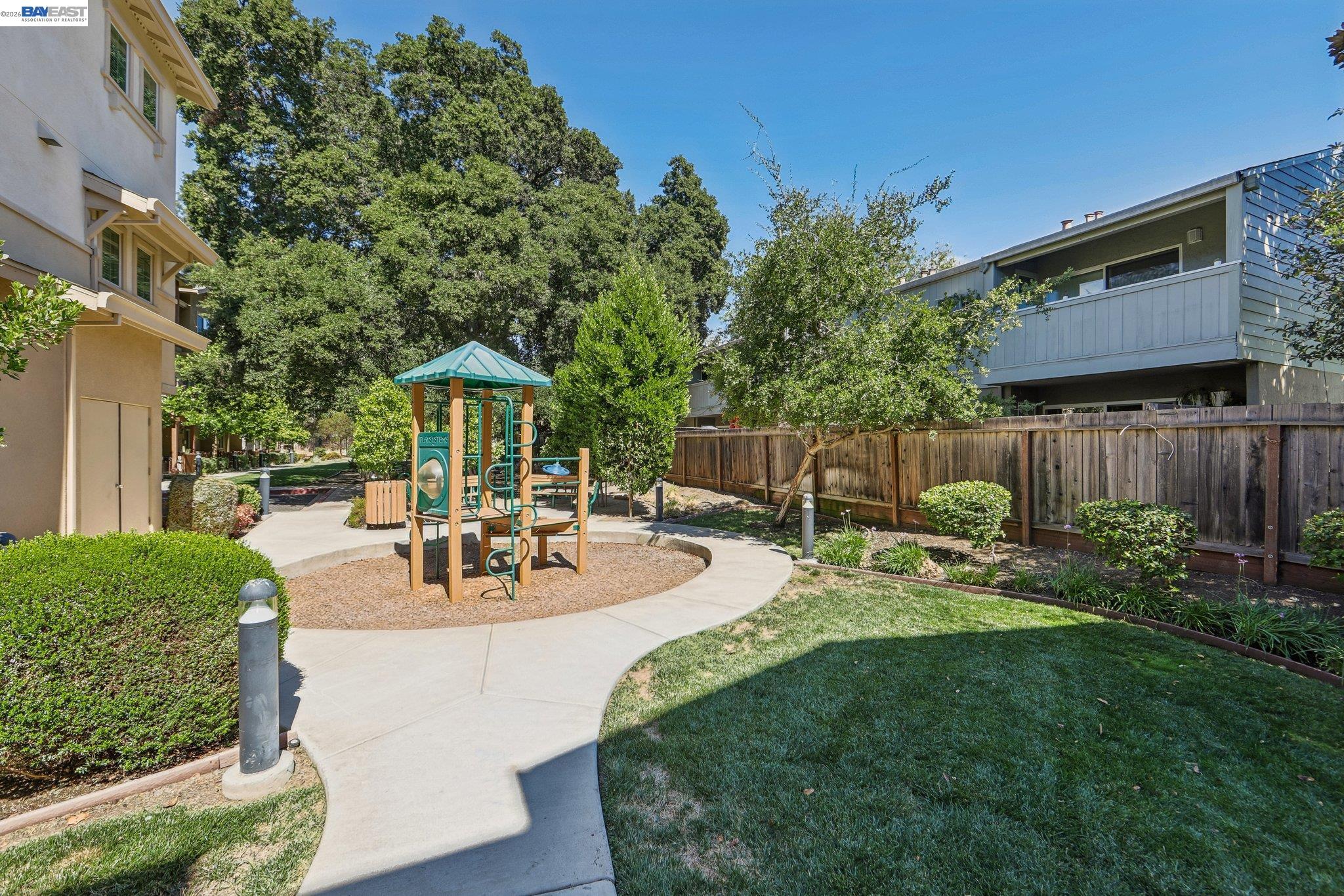1252 Detroit Ave # 5, Concord CA 94520 — photo 35