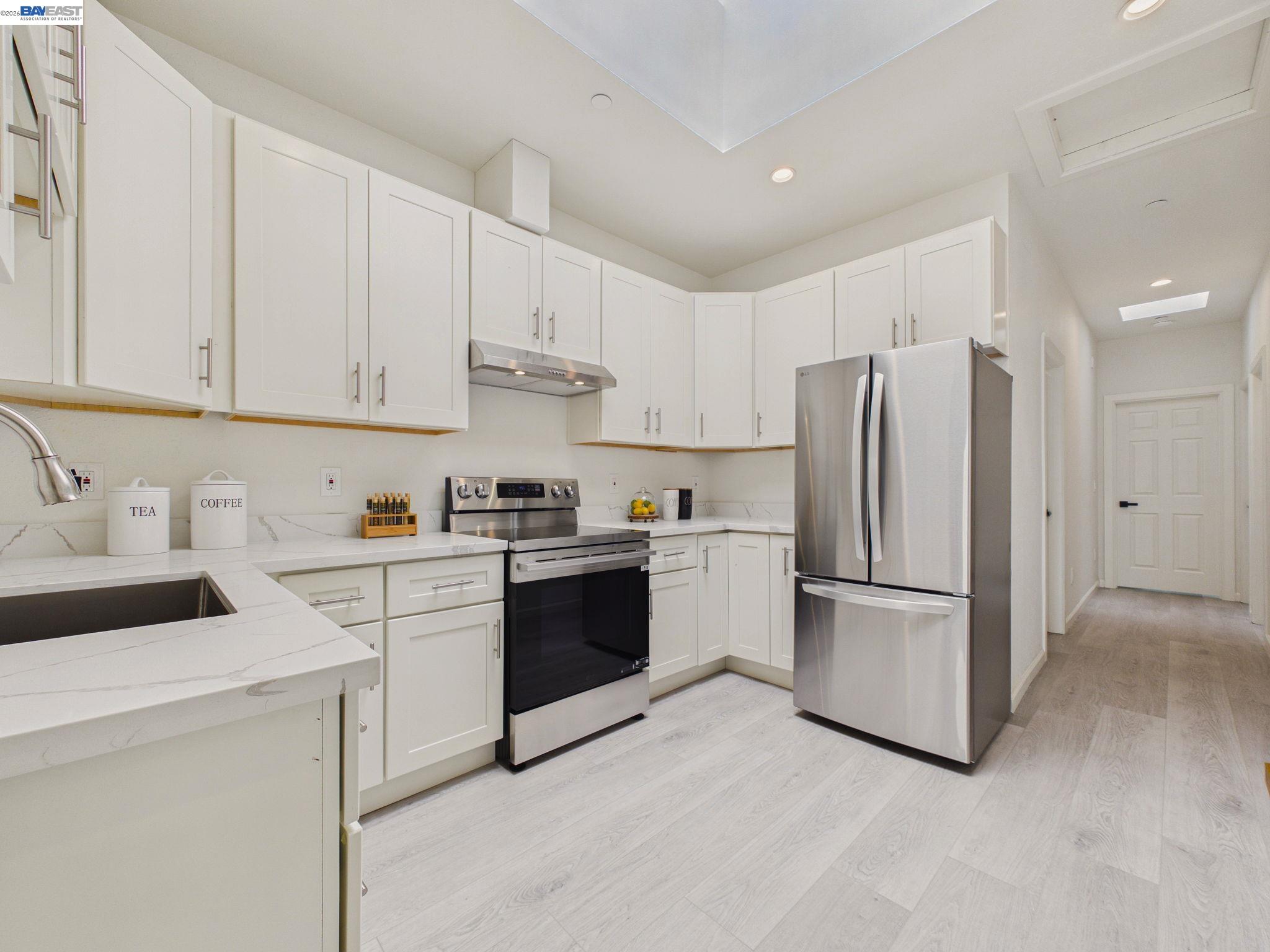 718 26th, Oakland CA 94612 — photo 16
