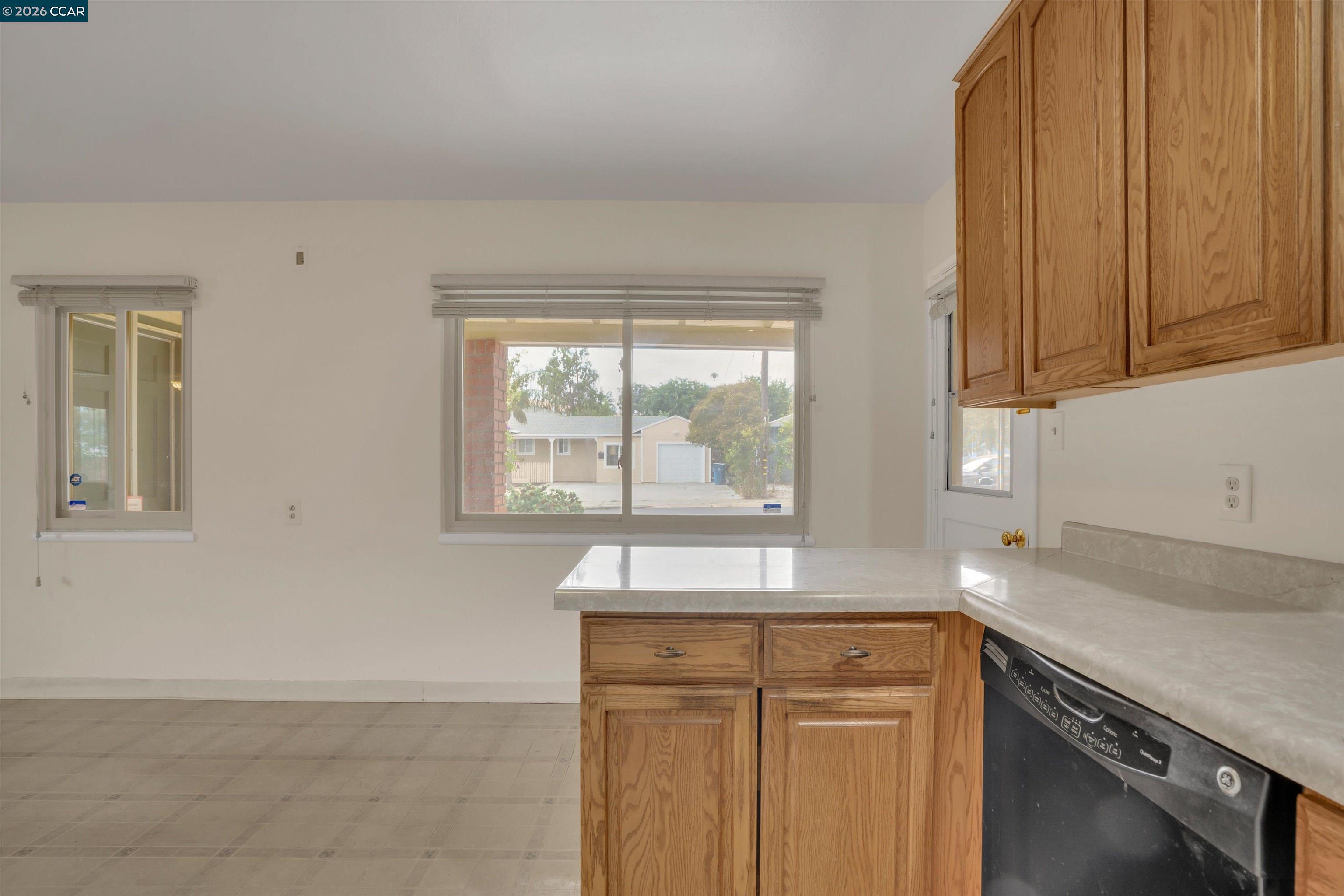 8 Water St, Bay Point CA 94565 — photo 15
