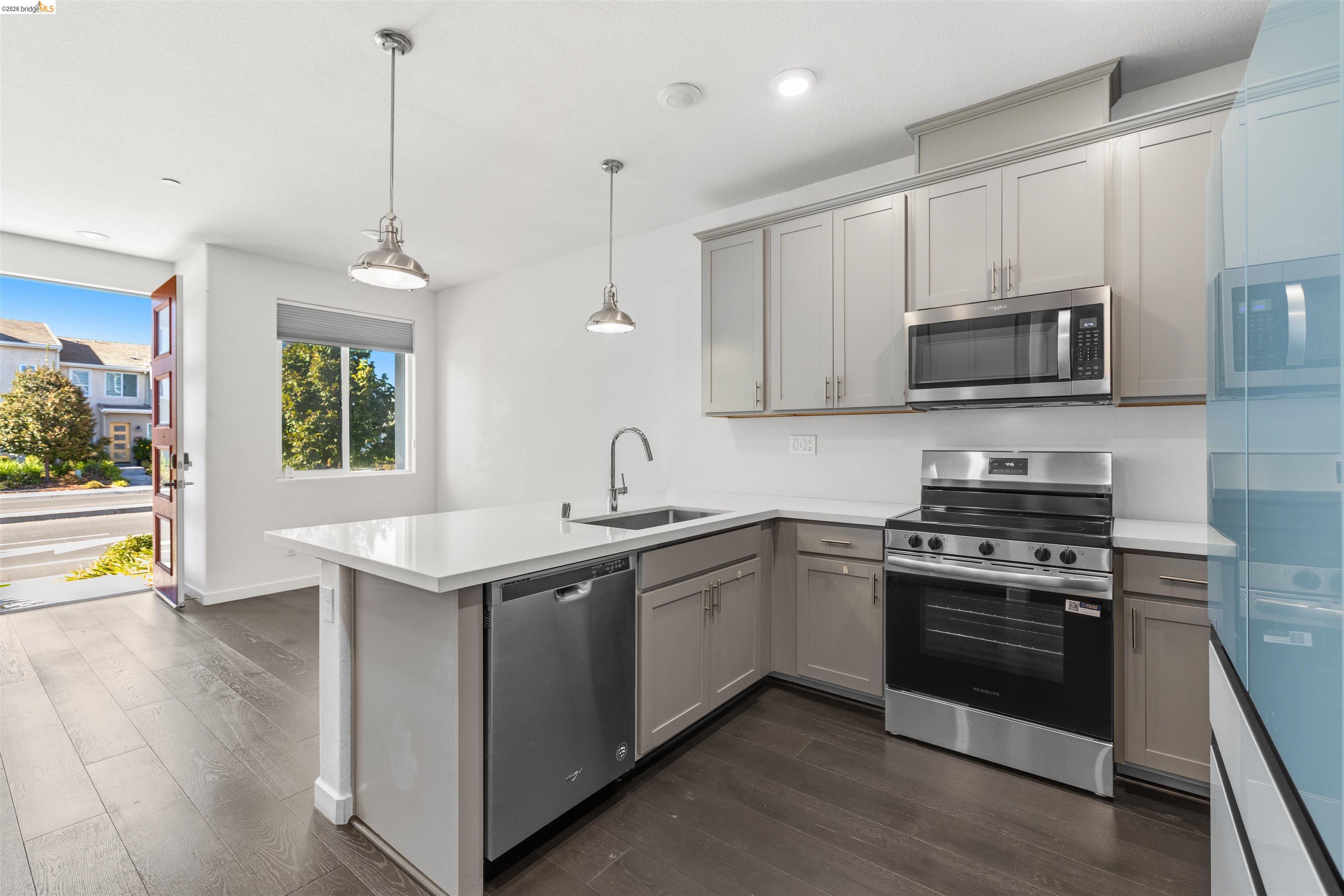 2570 Natomas Crossing Drive, Sacramento CA 95834 — photo 16