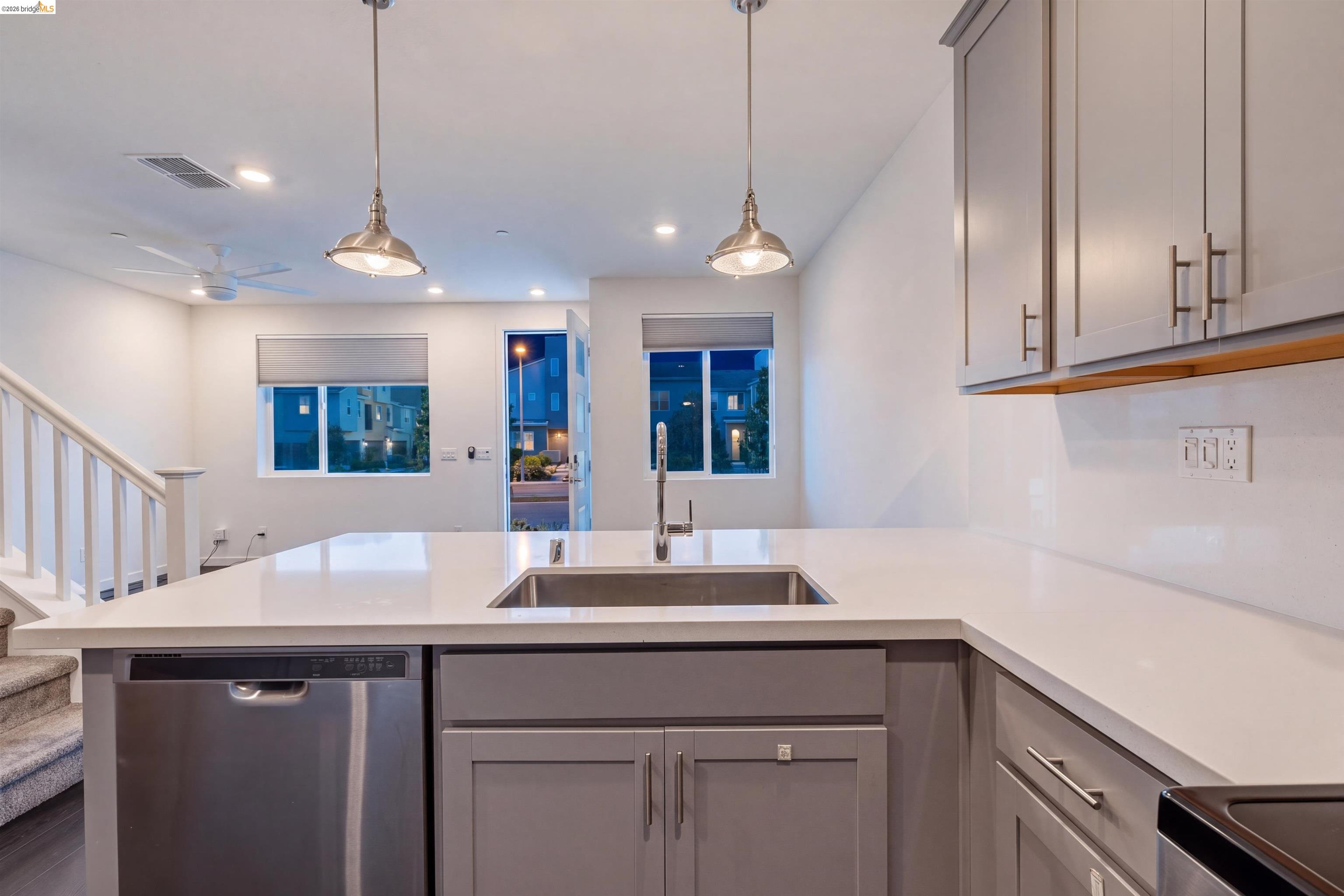 2570 Natomas Crossing Drive, Sacramento CA 95834 — photo 47