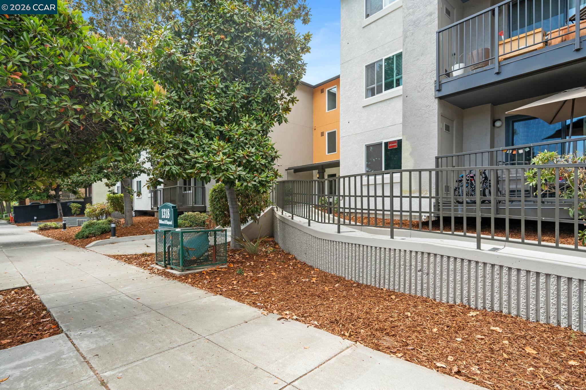 1318 B St # 105, Hayward CA 94541 — photo 37