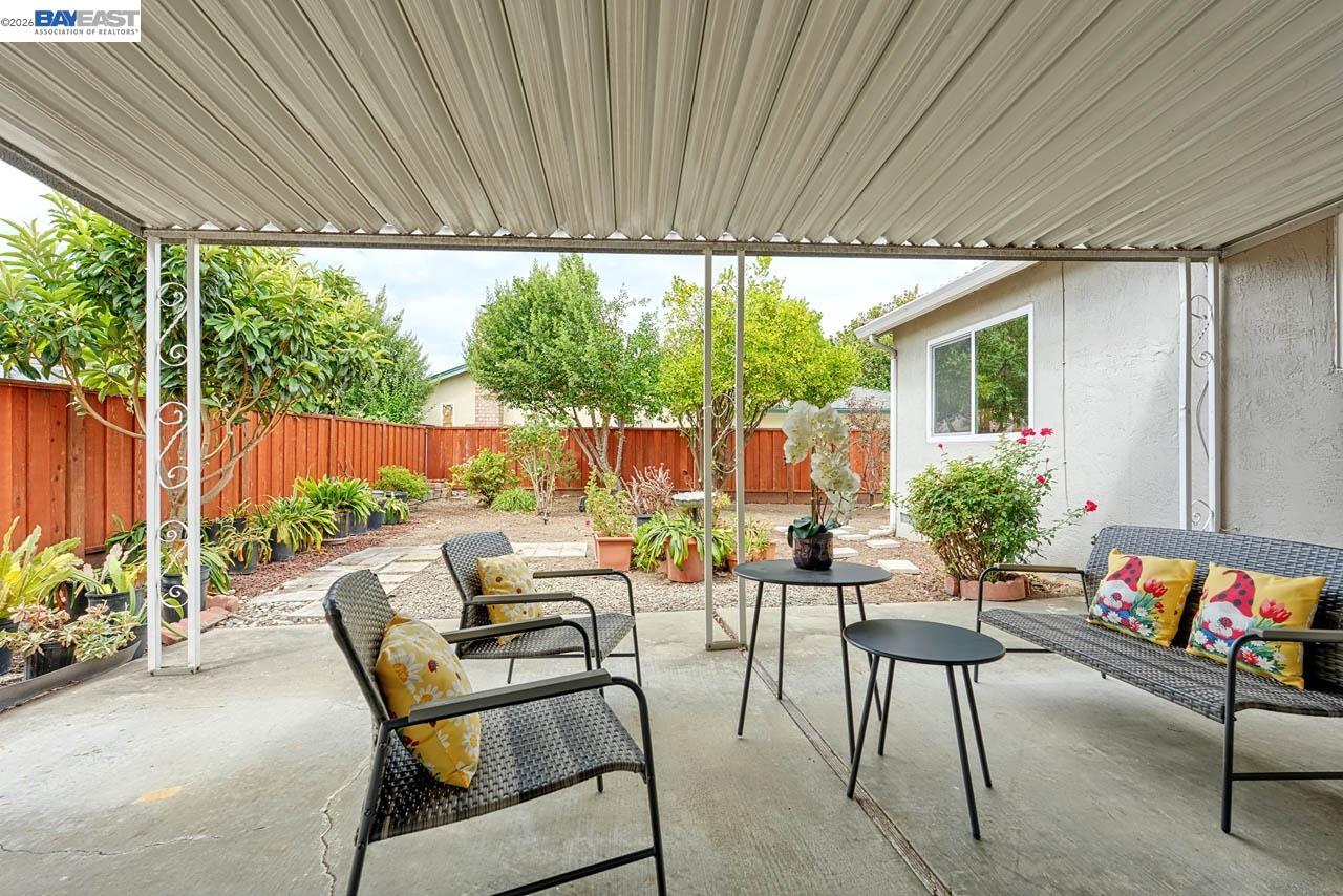 2502 Begonia St, Union City CA 94587 — photo 31