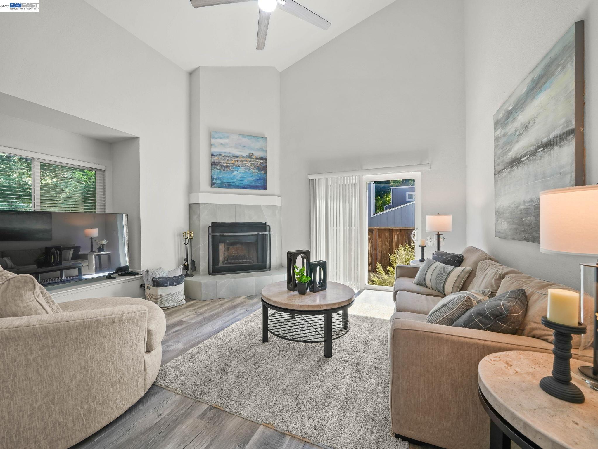 5371 San Simeon Pl, Castro Valley CA 94552