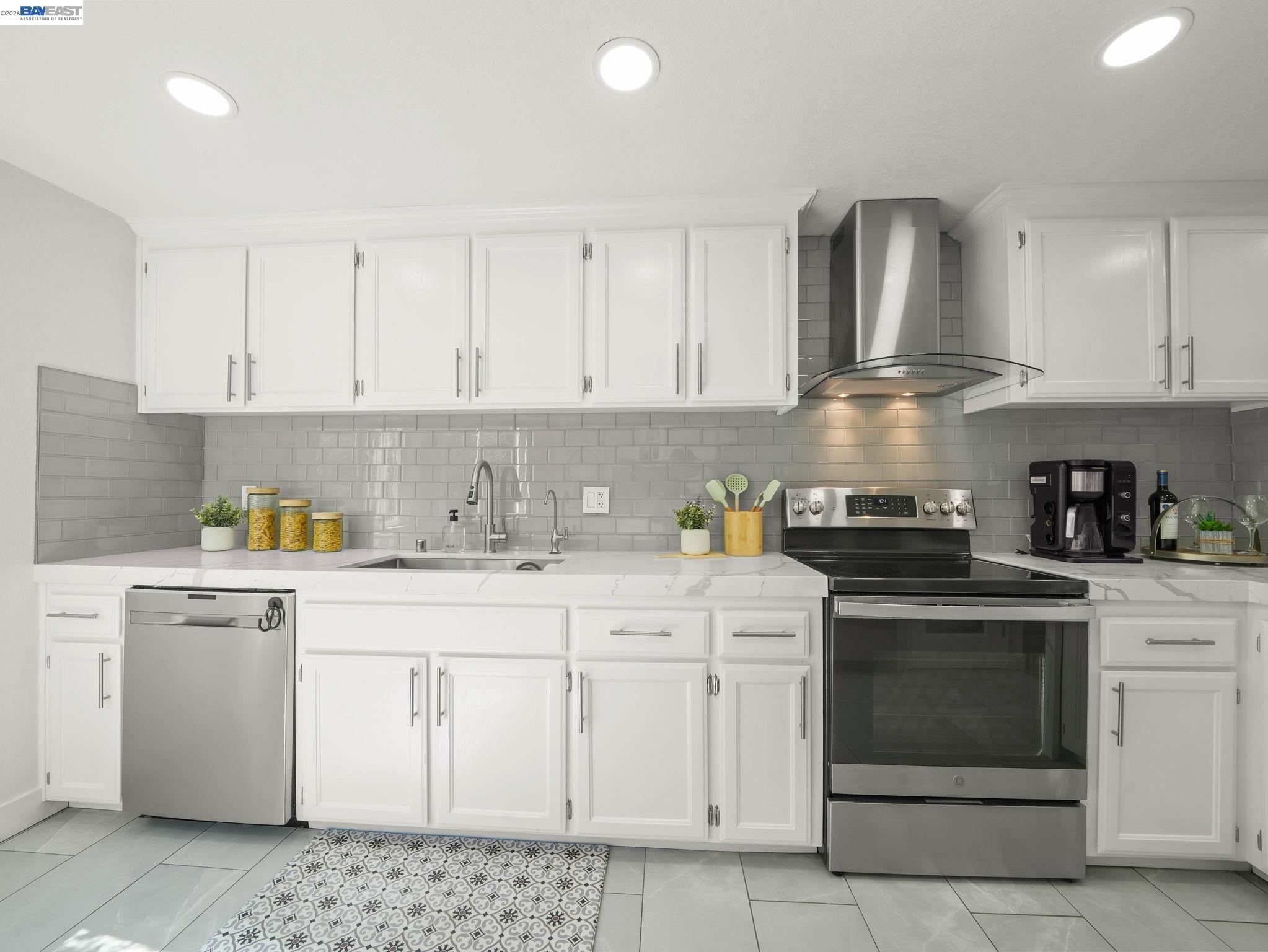 5371 San Simeon Pl, Castro Valley CA 94552 — photo 12