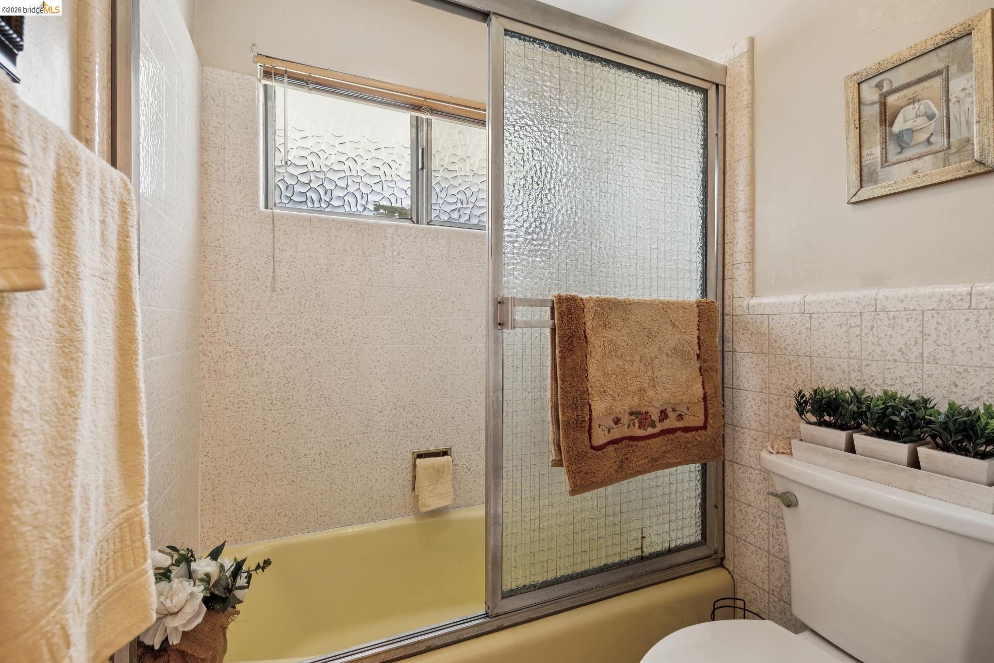 11233 Monan St, Oakland CA 94605 — photo 44