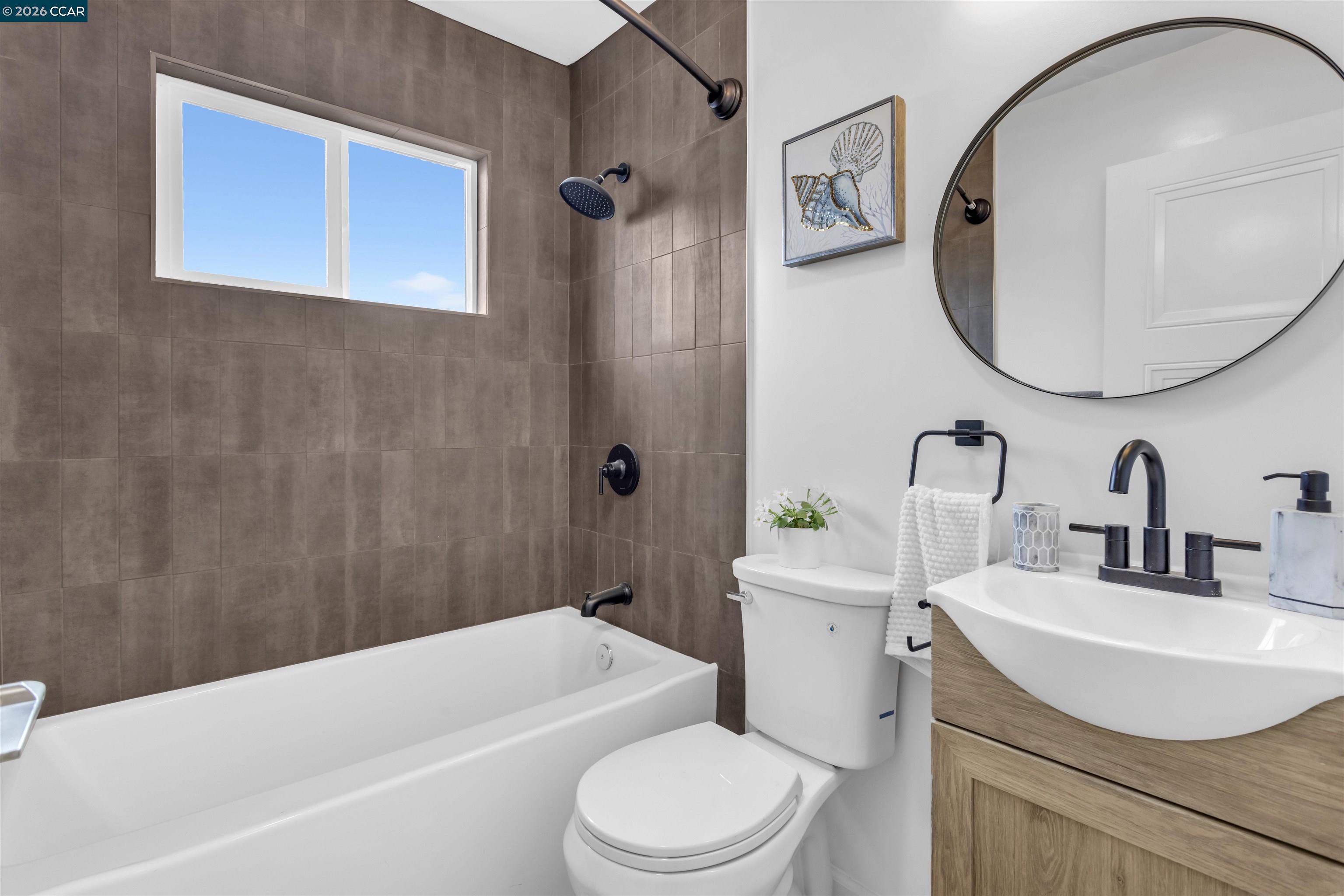 1872 15Th St, San Pablo CA 94806 — photo 12