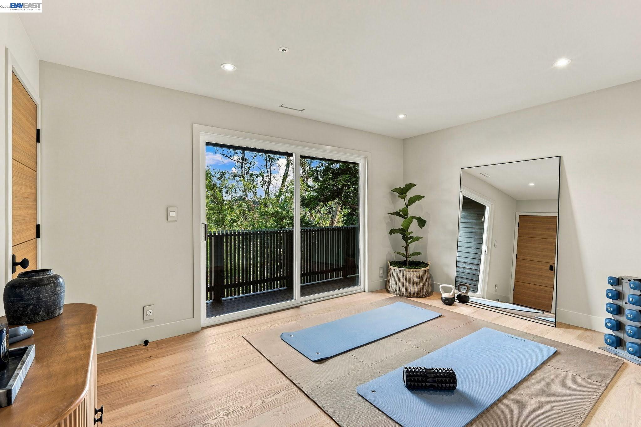 6801 Buckingham Blvd, Berkeley CA 94705 — photo 27