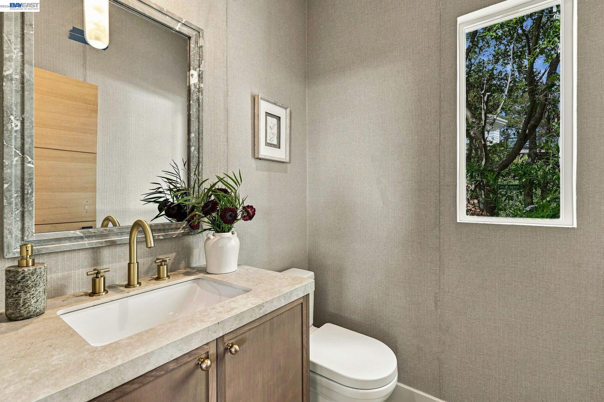 6801 Buckingham Blvd, Berkeley CA 94705 — photo 35