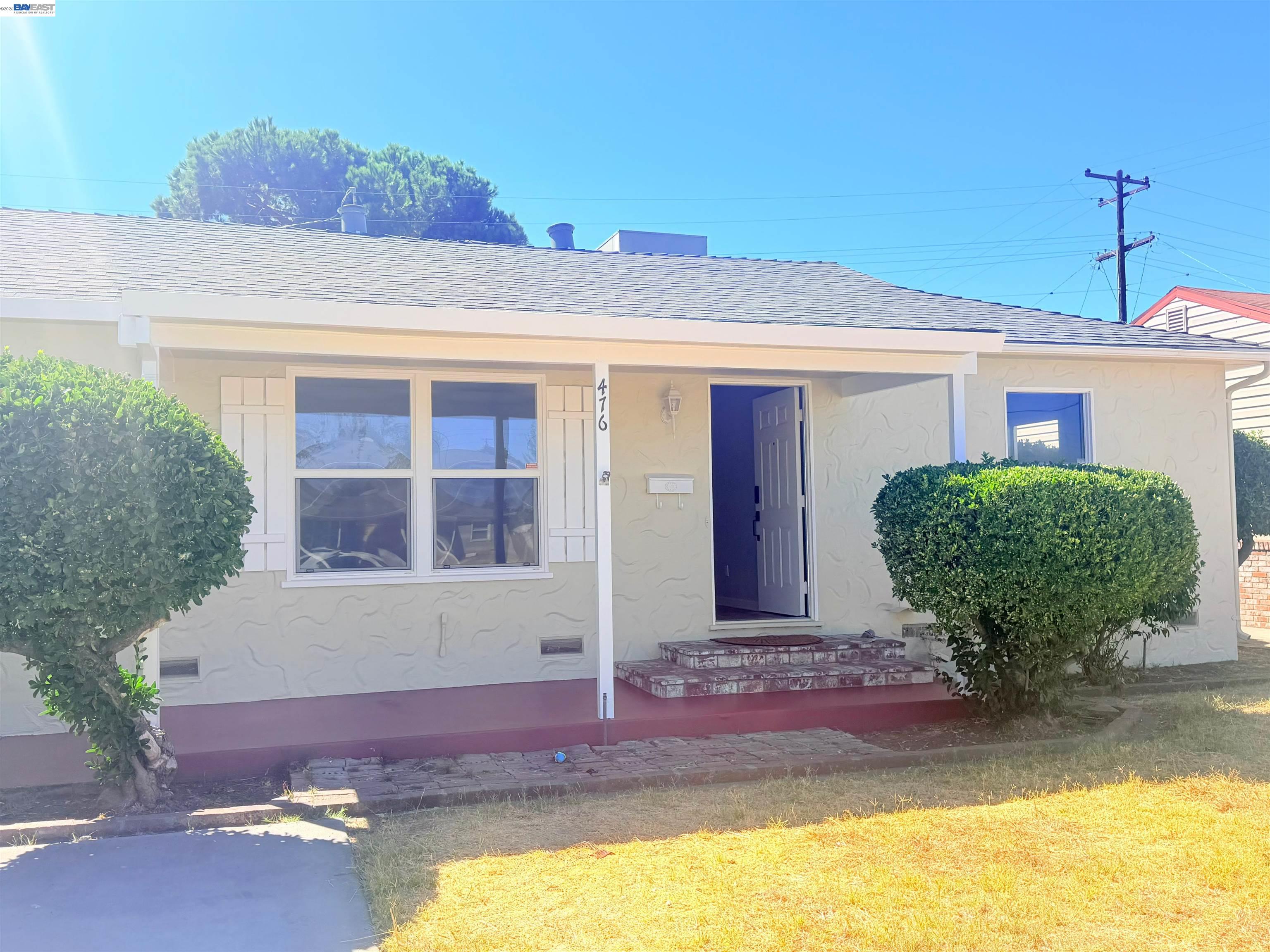 476 E Barrymore St, Stockton CA 95204 — photo 4