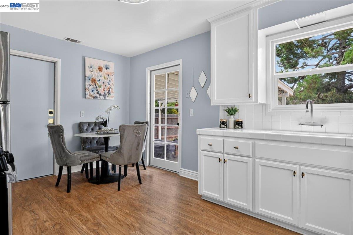 476 E Barrymore St, Stockton CA 95204 — photo 10