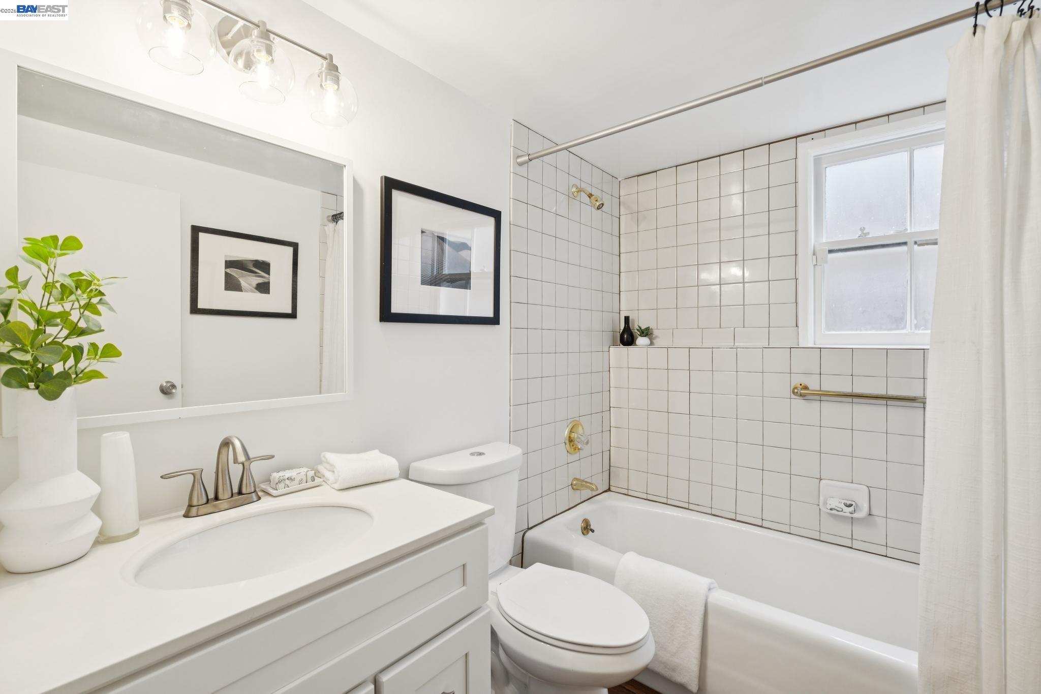 637 Boulevard Way, Oakland CA 94610 — photo 31