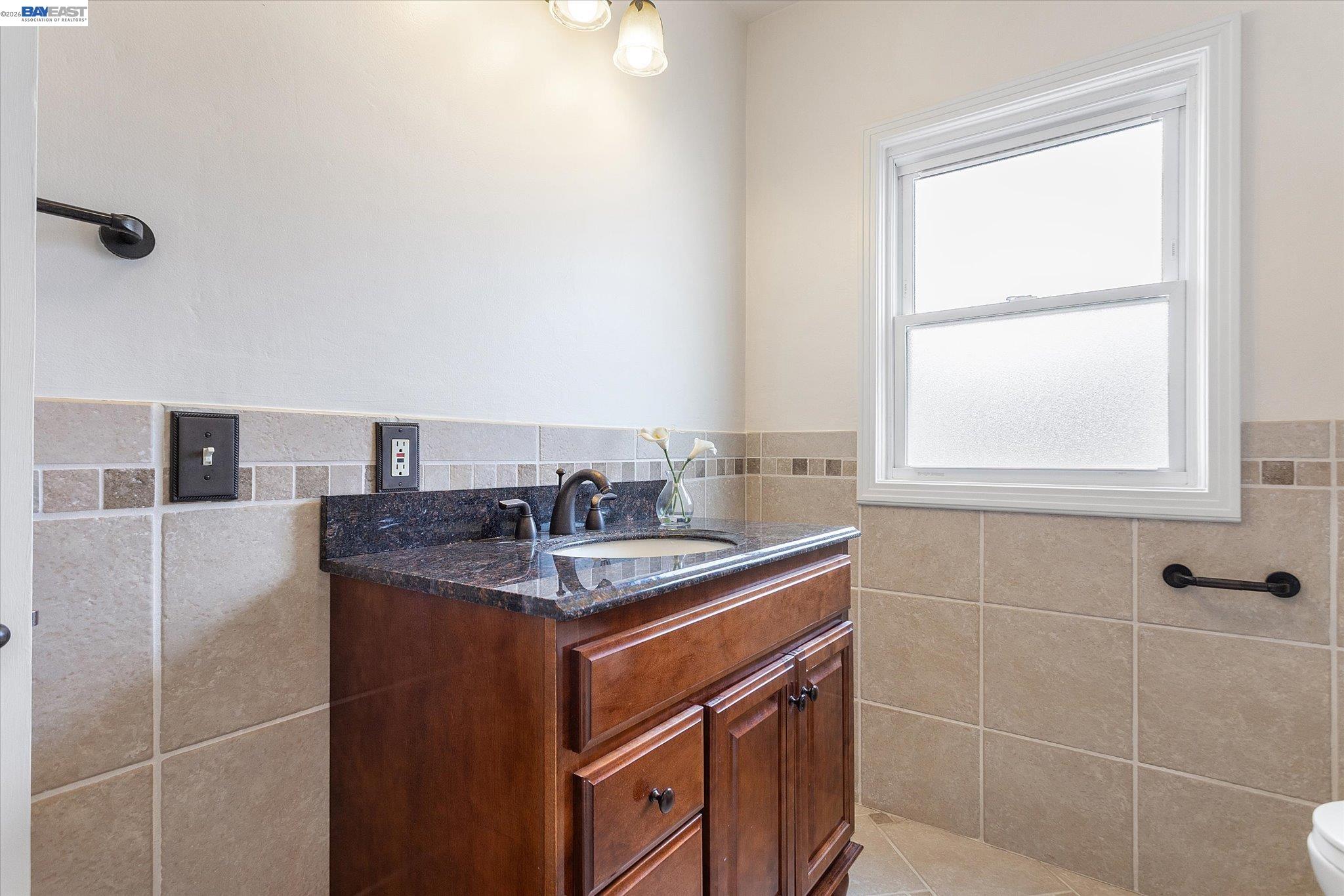1529 Gibbons Dr, Alameda CA 94501 — photo 50