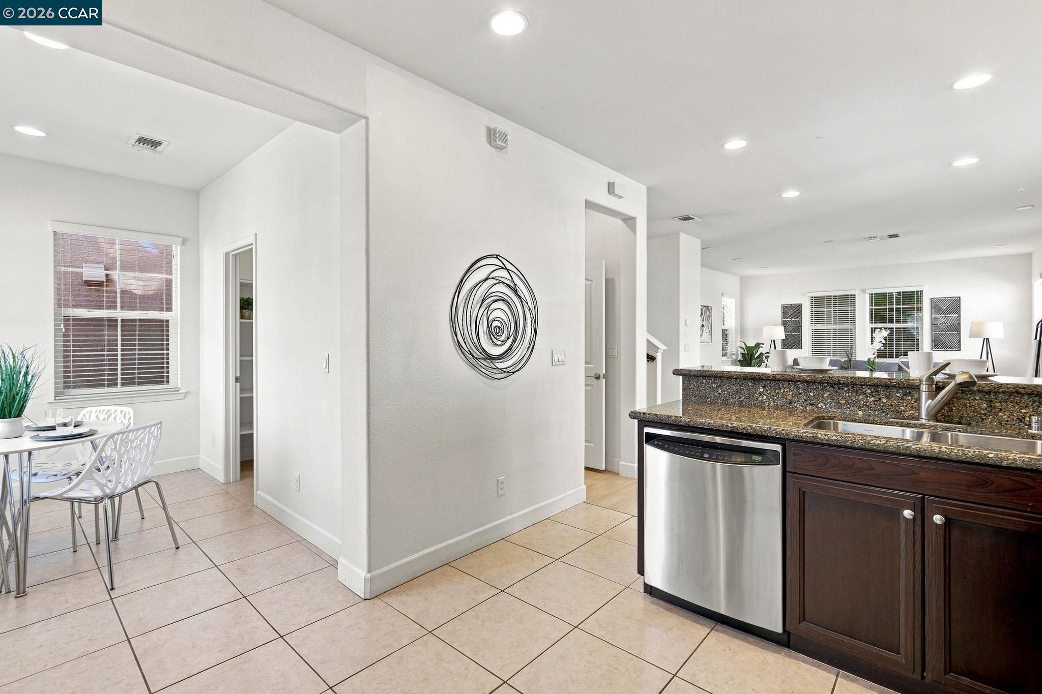 2939 Kobio Dr, Concord CA 94519 — photo 10