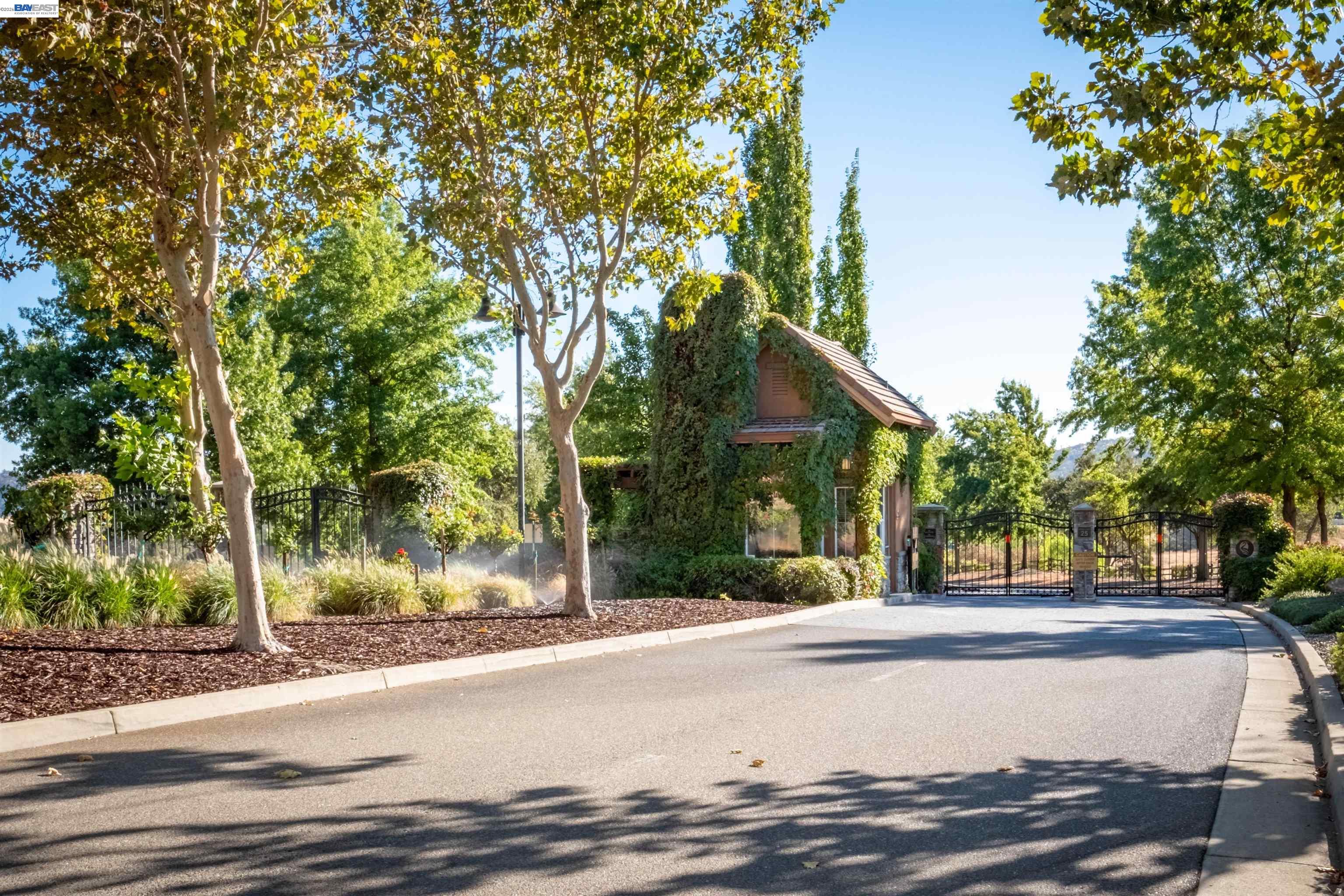 345 Hawkridge Road, Copperopolis CA 95228 — photo 2