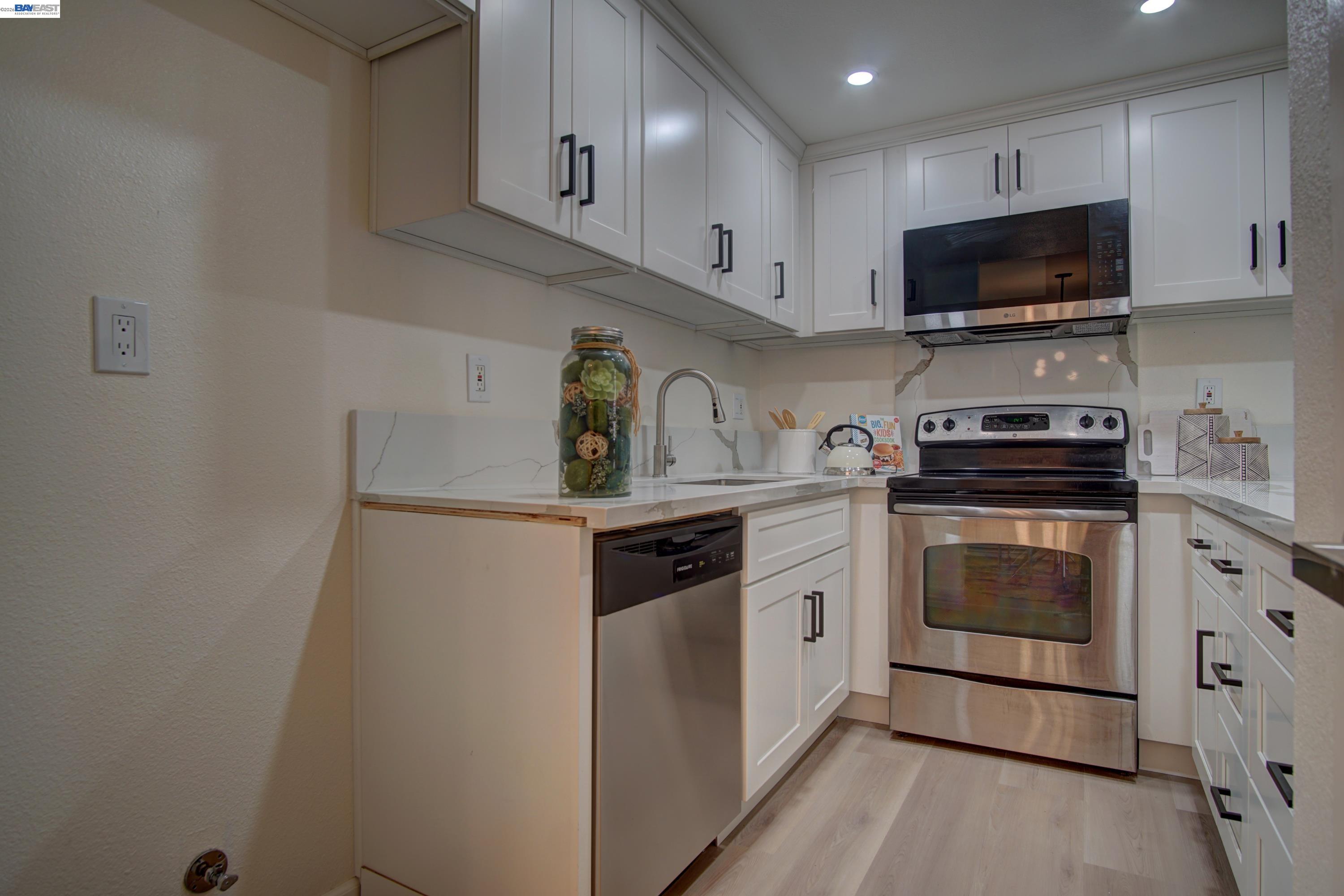 38698 Country Ter, Fremont CA 94536 — photo 14