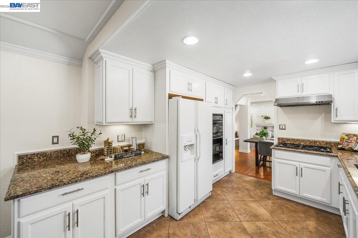 11738 Silvergate Dr, Dublin CA 94568 — photo 14