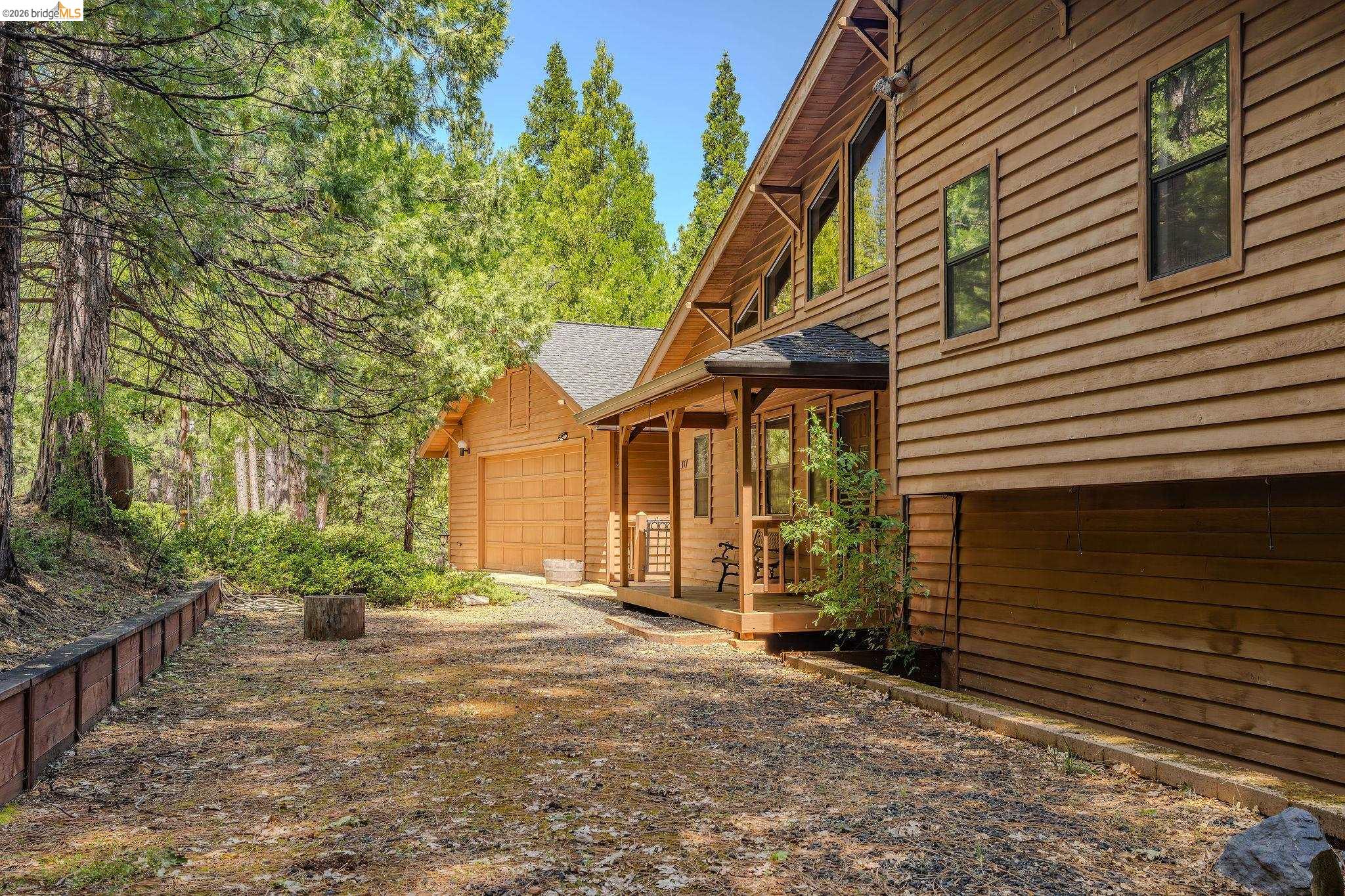 317 Canyon View Dr, Hathaway Pines CA 95233 — photo 12