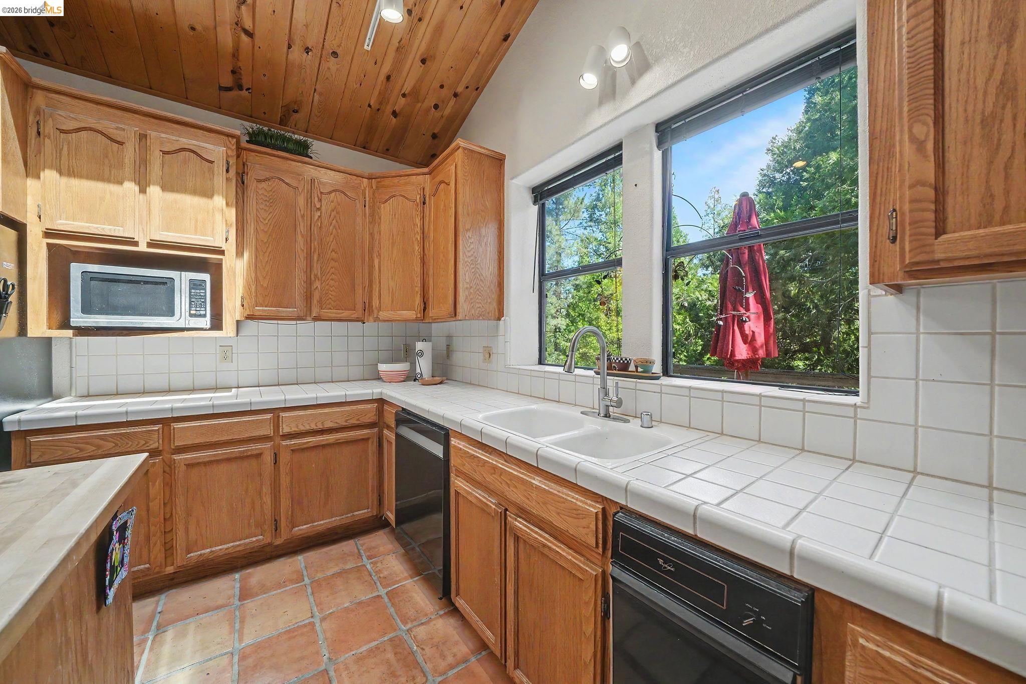 317 Canyon View Dr, Hathaway Pines CA 95233 — photo 30