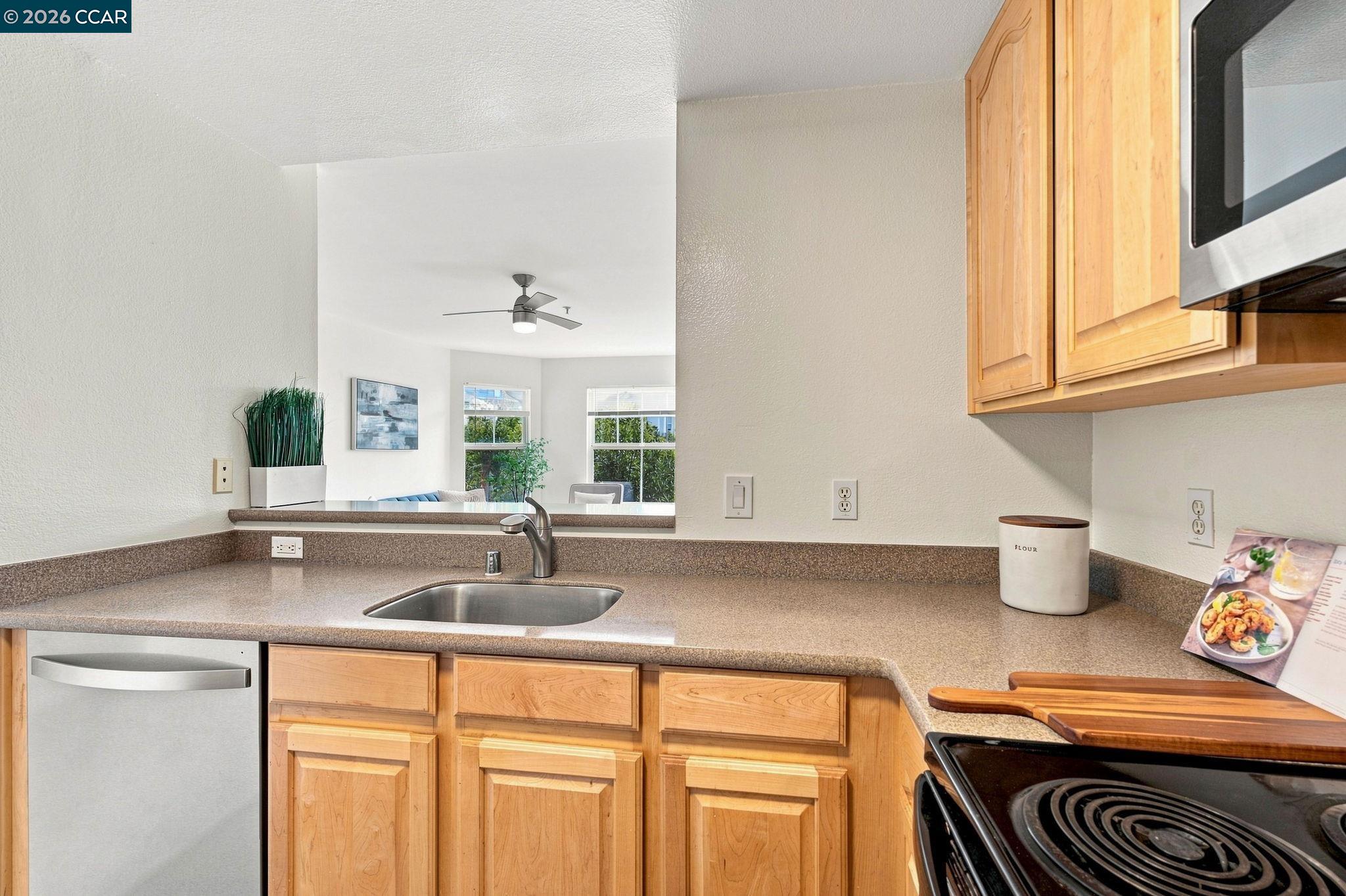 555 10th Street # 326, Oakland CA 94607 — photo 12