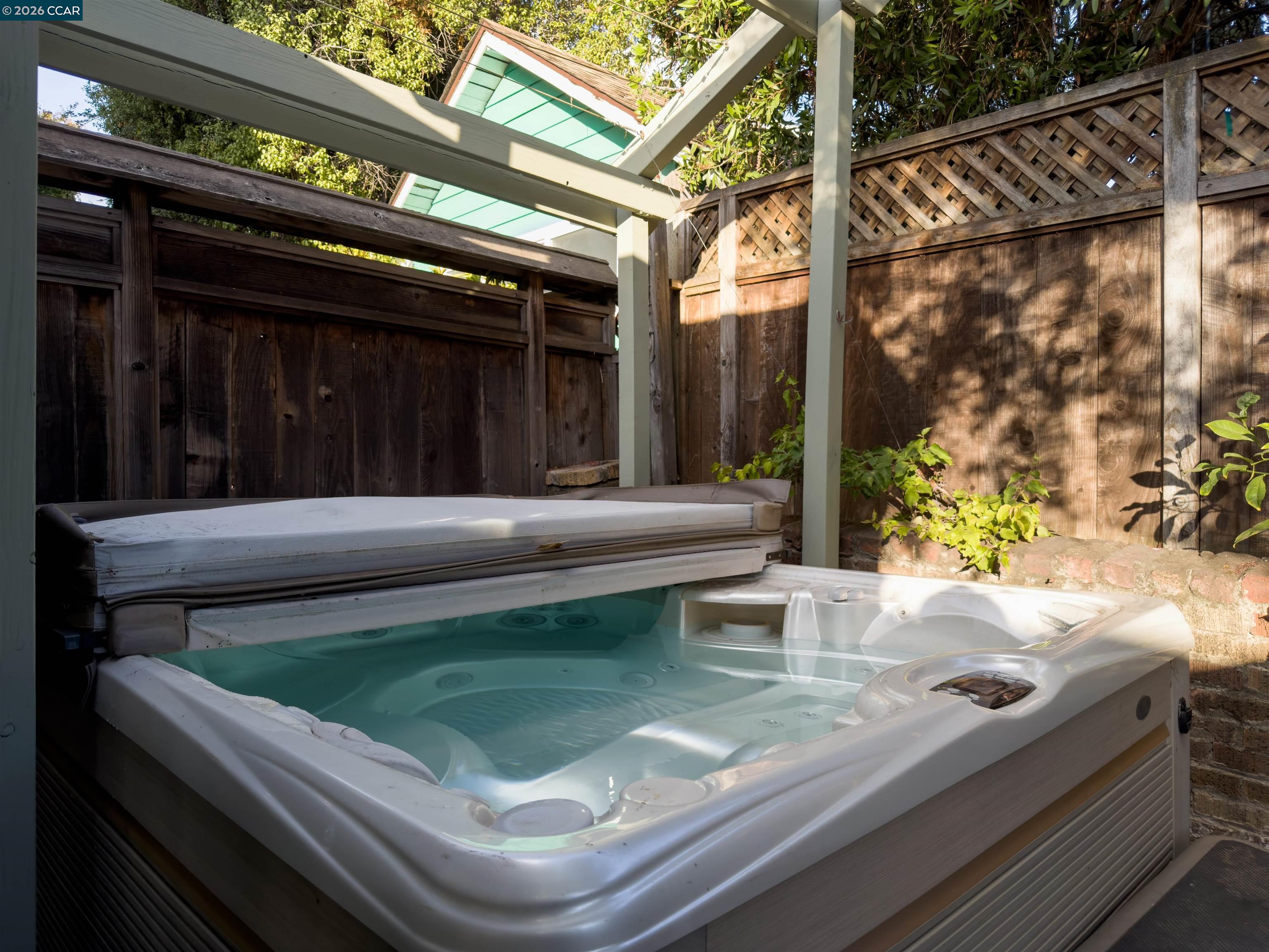 275 Mather St, Oakland CA 94611 — photo 25