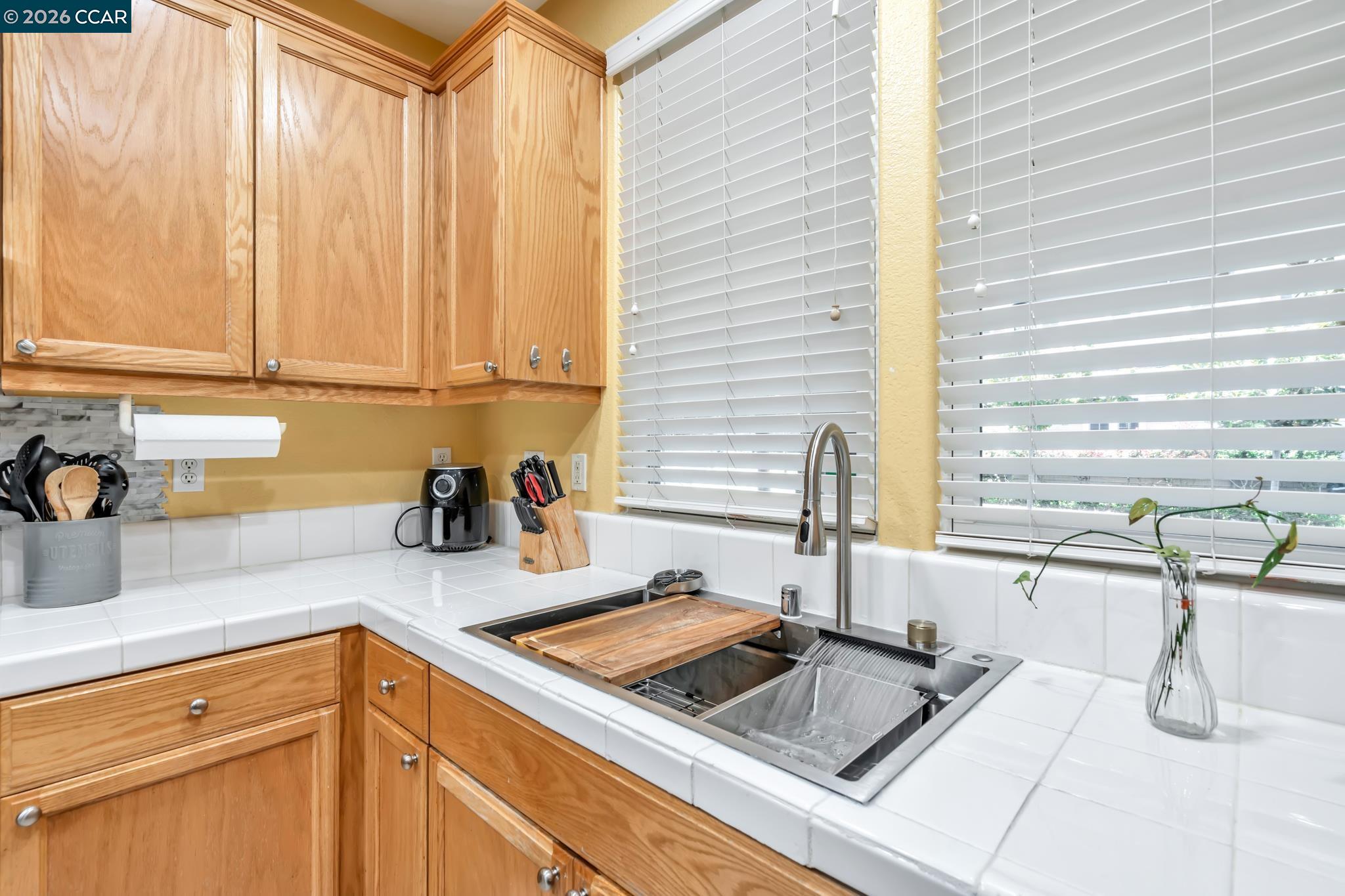 2036 SERRA LN, Hercules CA 94547 — photo 13