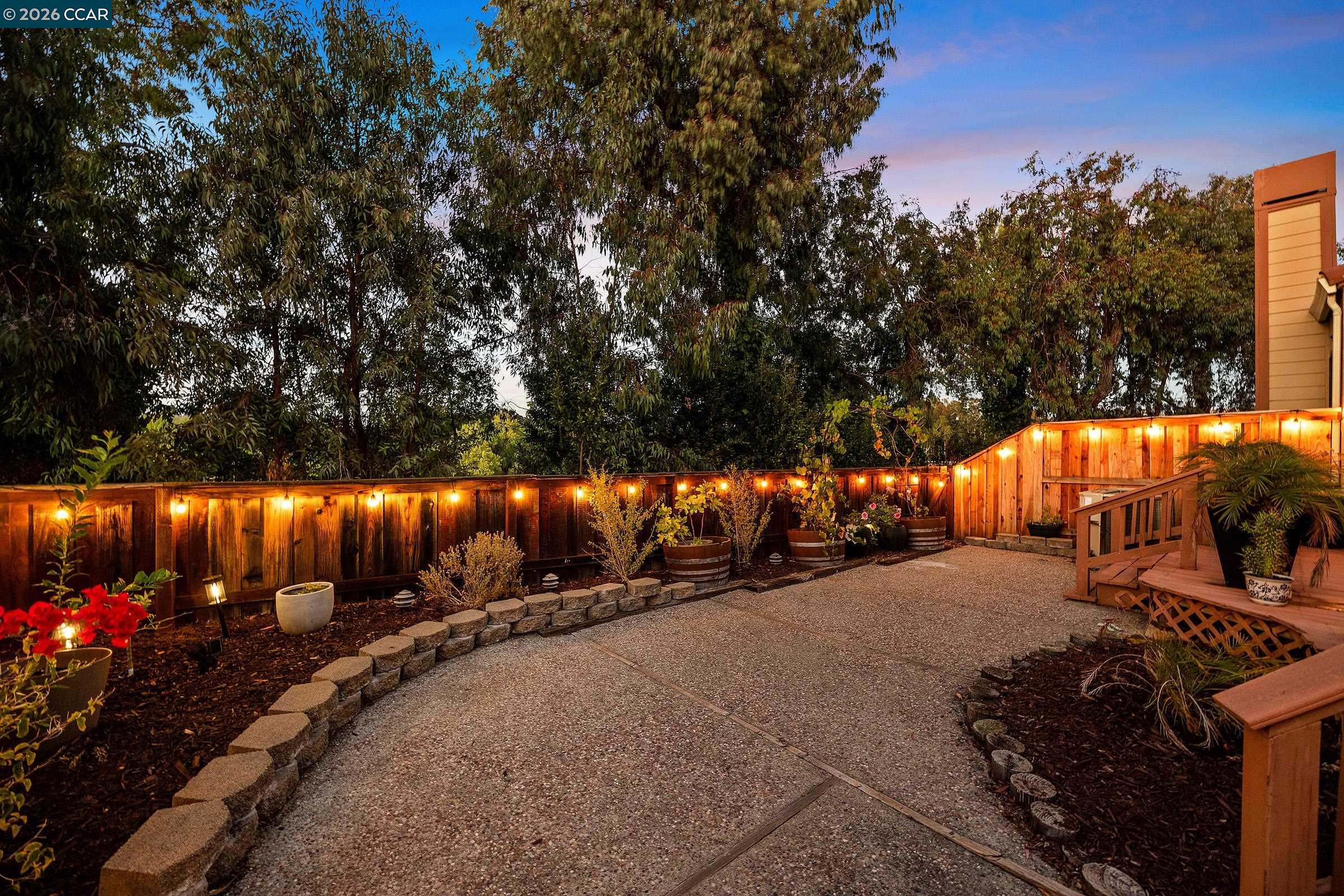 35 Sapphire Ct, Hercules CA 94547 — photo 39