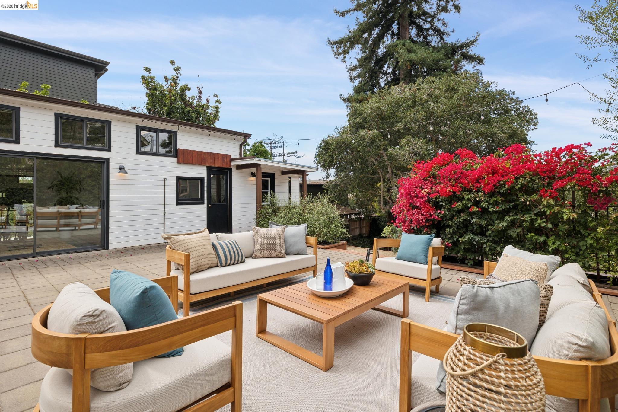 55 Fairview Ave., Piedmont CA 94610 — photo 37